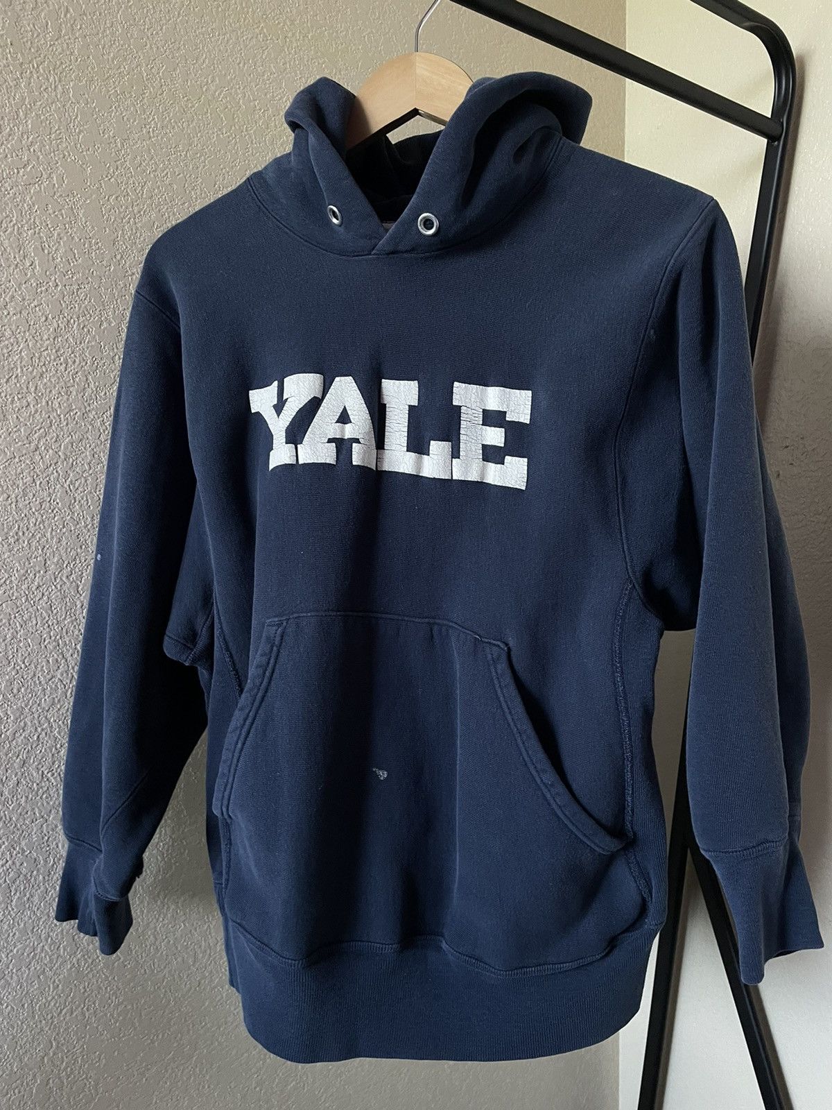 Reverse Weave Champion Yale Hoodie Vintage 90's Yale Reverse Weave