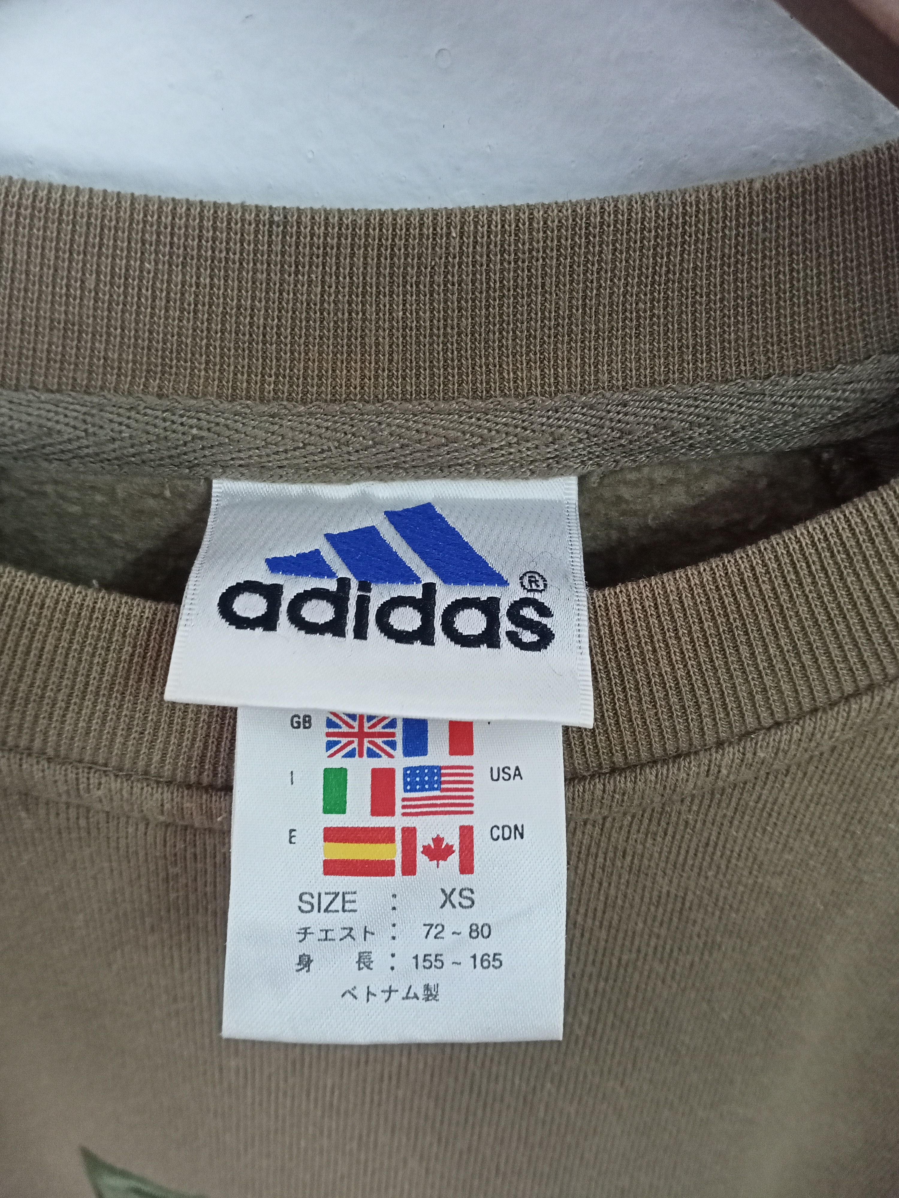 Adidas Vintage Adidas Crewneck Sweatshirt Size US XS / EU 42 / 0 - 10 Thumbnail