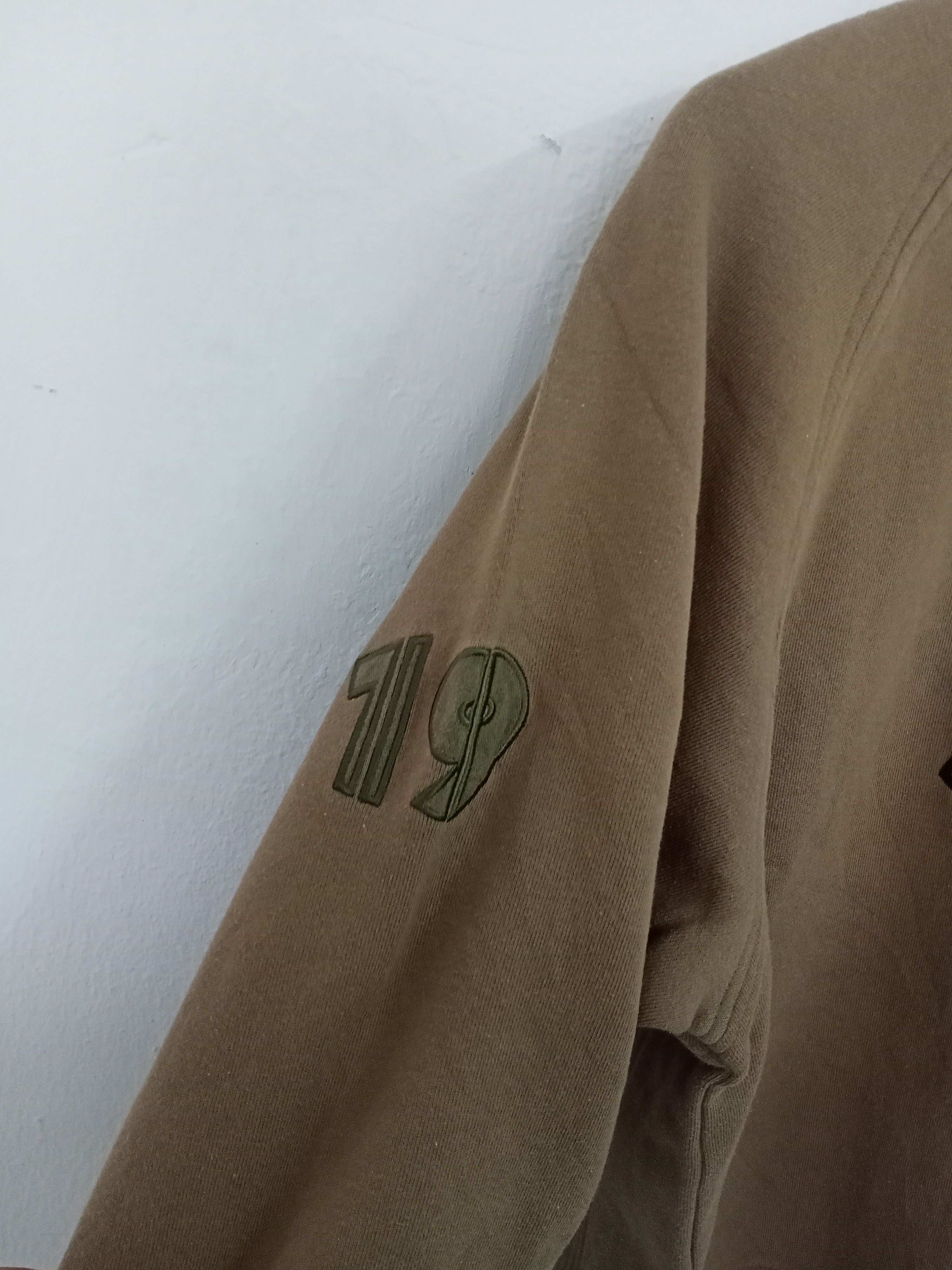 Adidas Vintage Adidas Crewneck Sweatshirt Size US XS / EU 42 / 0 - 8 Thumbnail