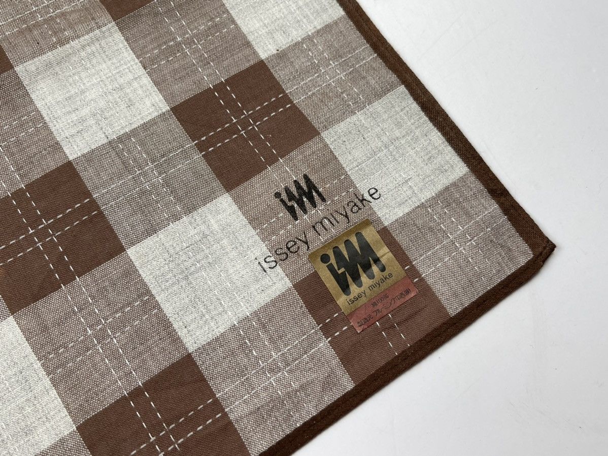Issey Miyake issey miyake bandana handkerchief neckerchief scarf HC0435 Size ONE SIZE - 7 Thumbnail