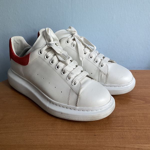 Alexander McQueen Alexander McQueen Oversized Sneaker Paint Dipped