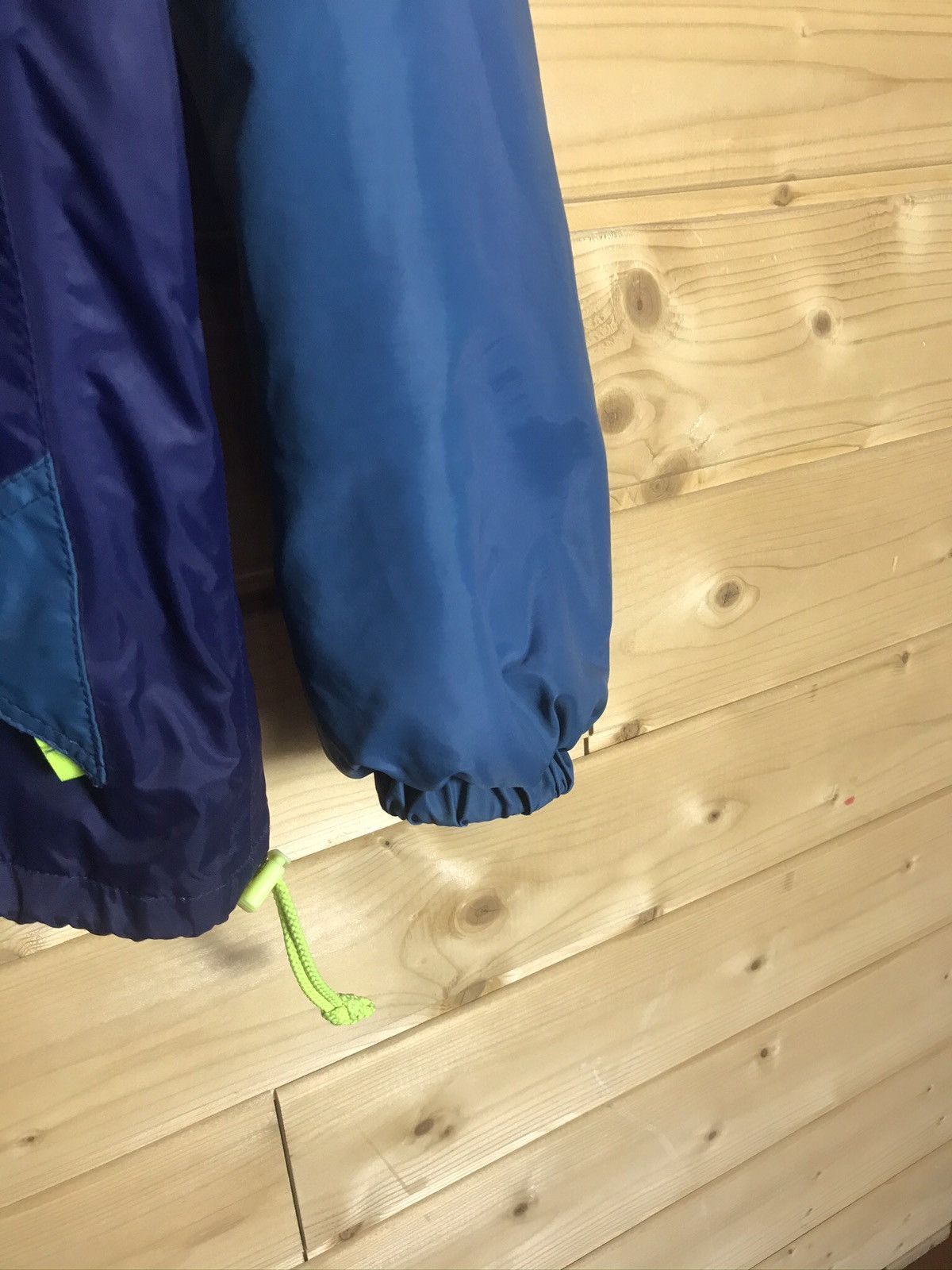 Helly Hansen Vintage Helly Hanson big logo light jacket Size US XS / EU 42 / 0 - 5 Thumbnail