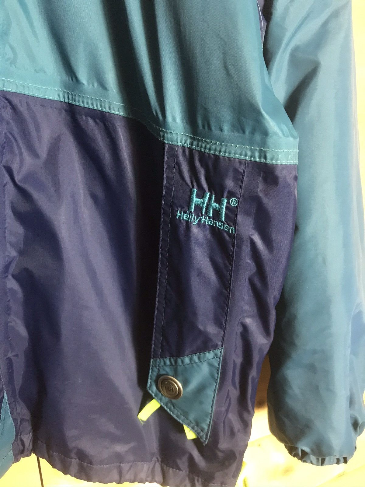 Helly Hansen Vintage Helly Hanson big logo light jacket Size US XS / EU 42 / 0 - 4 Thumbnail