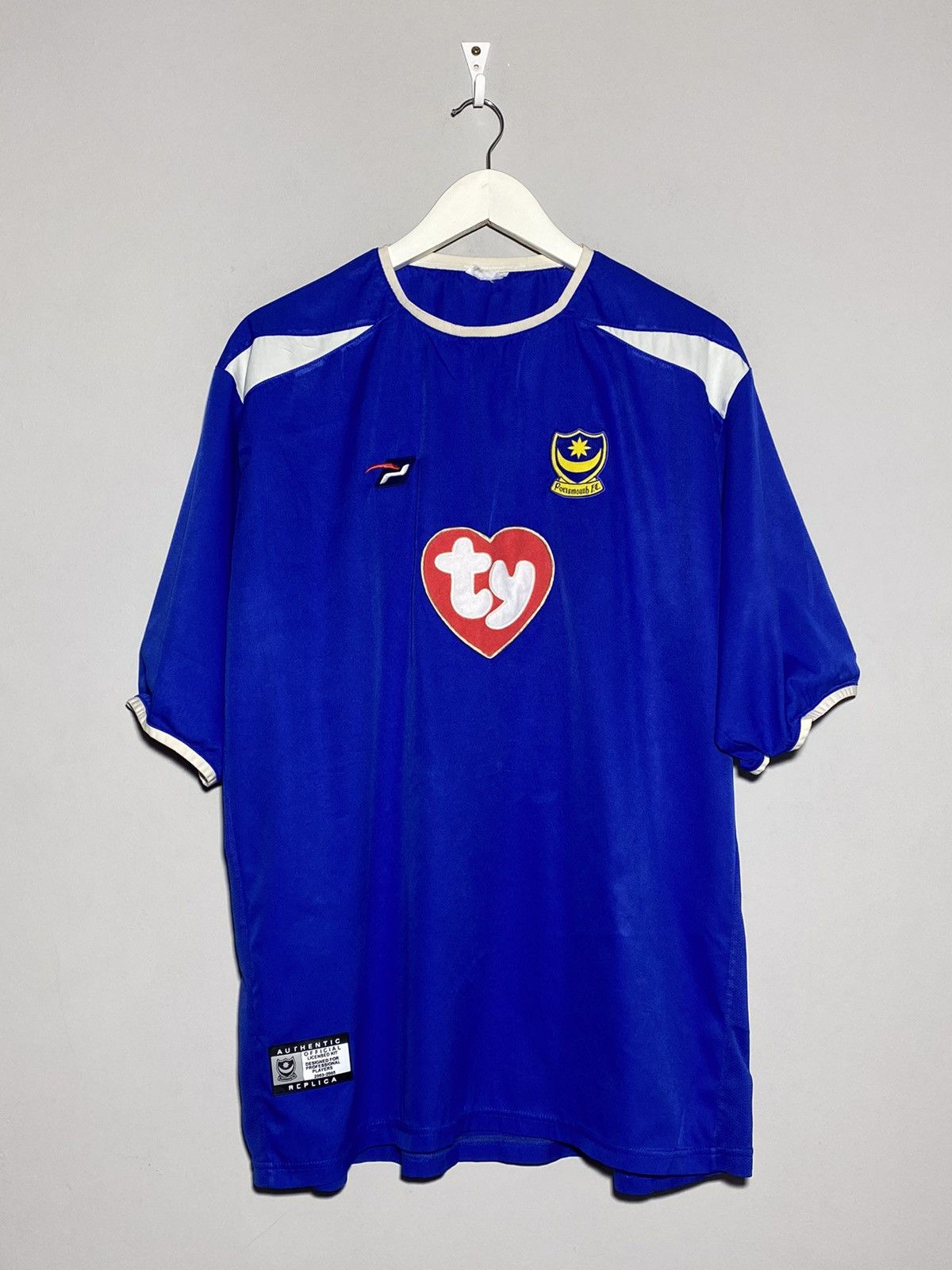 Vintage Pompey Shirts : Pompey Portsmouth Asics 1995
