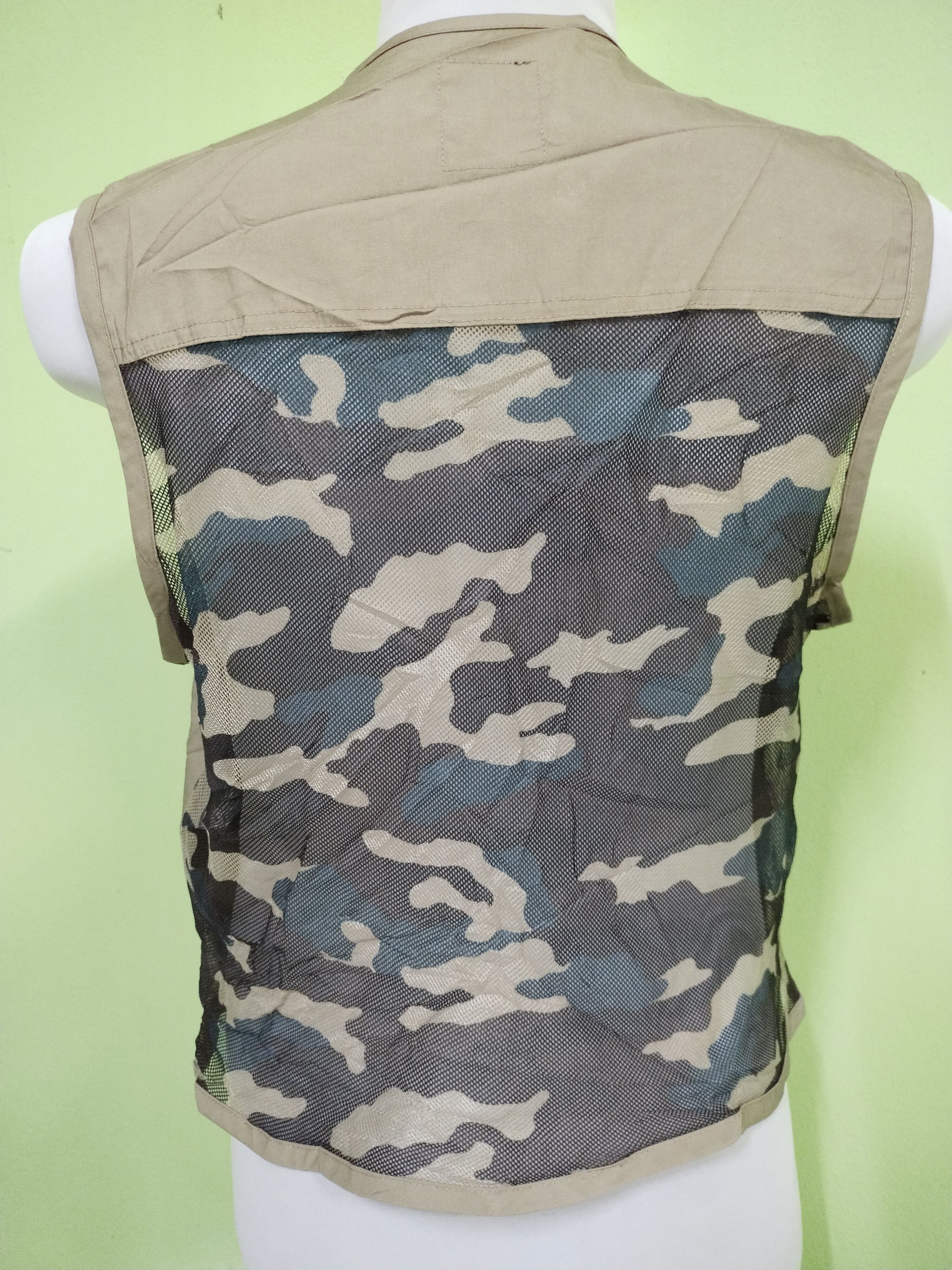 If Six Was Nine × Vintage Vintage Junnele mountain Vest Military Camo Size US M / EU 48-50 / 2 - 2 Thumbnail