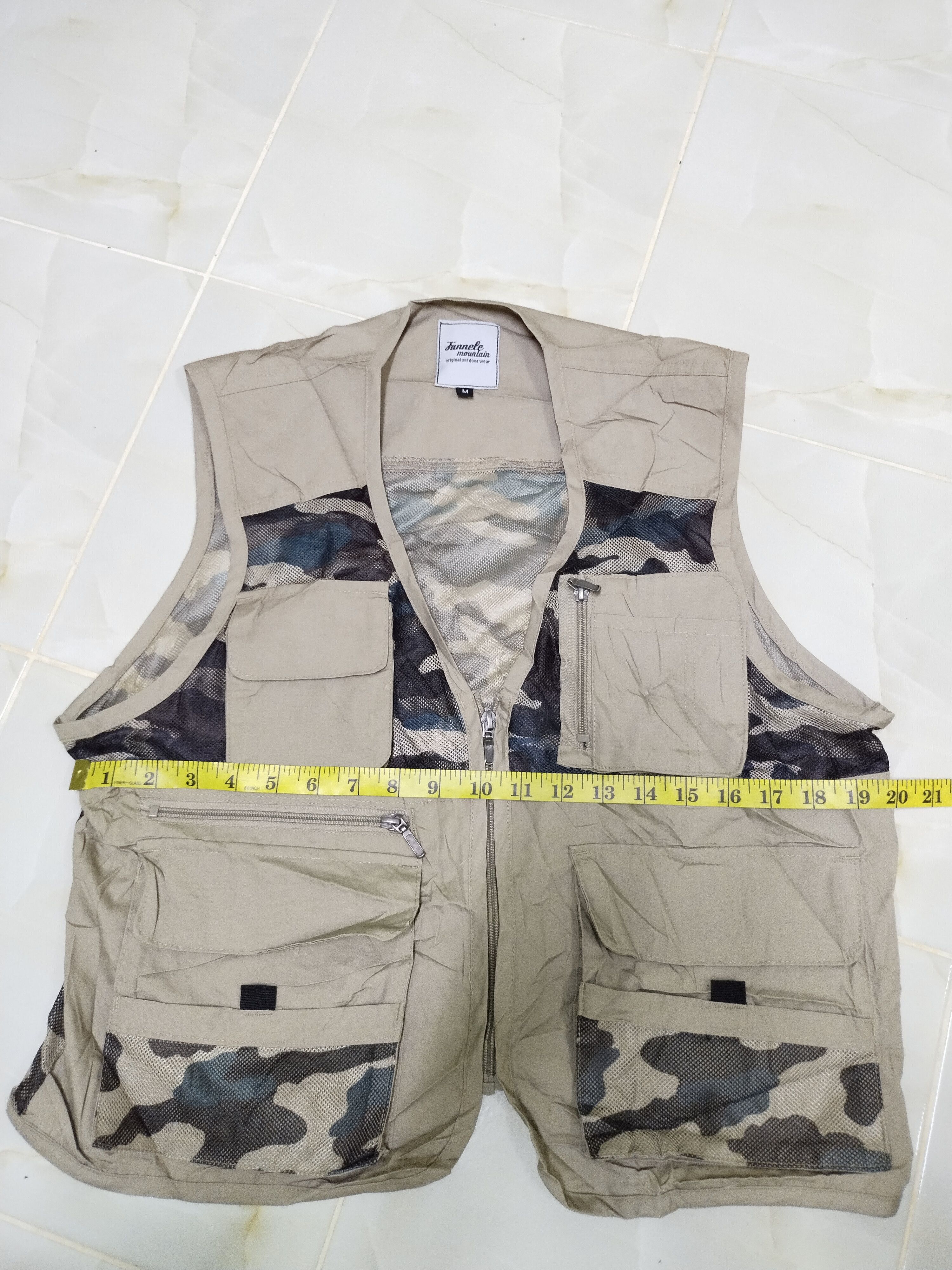 If Six Was Nine × Vintage Vintage Junnele mountain Vest Military Camo Size US M / EU 48-50 / 2 - 5 Thumbnail