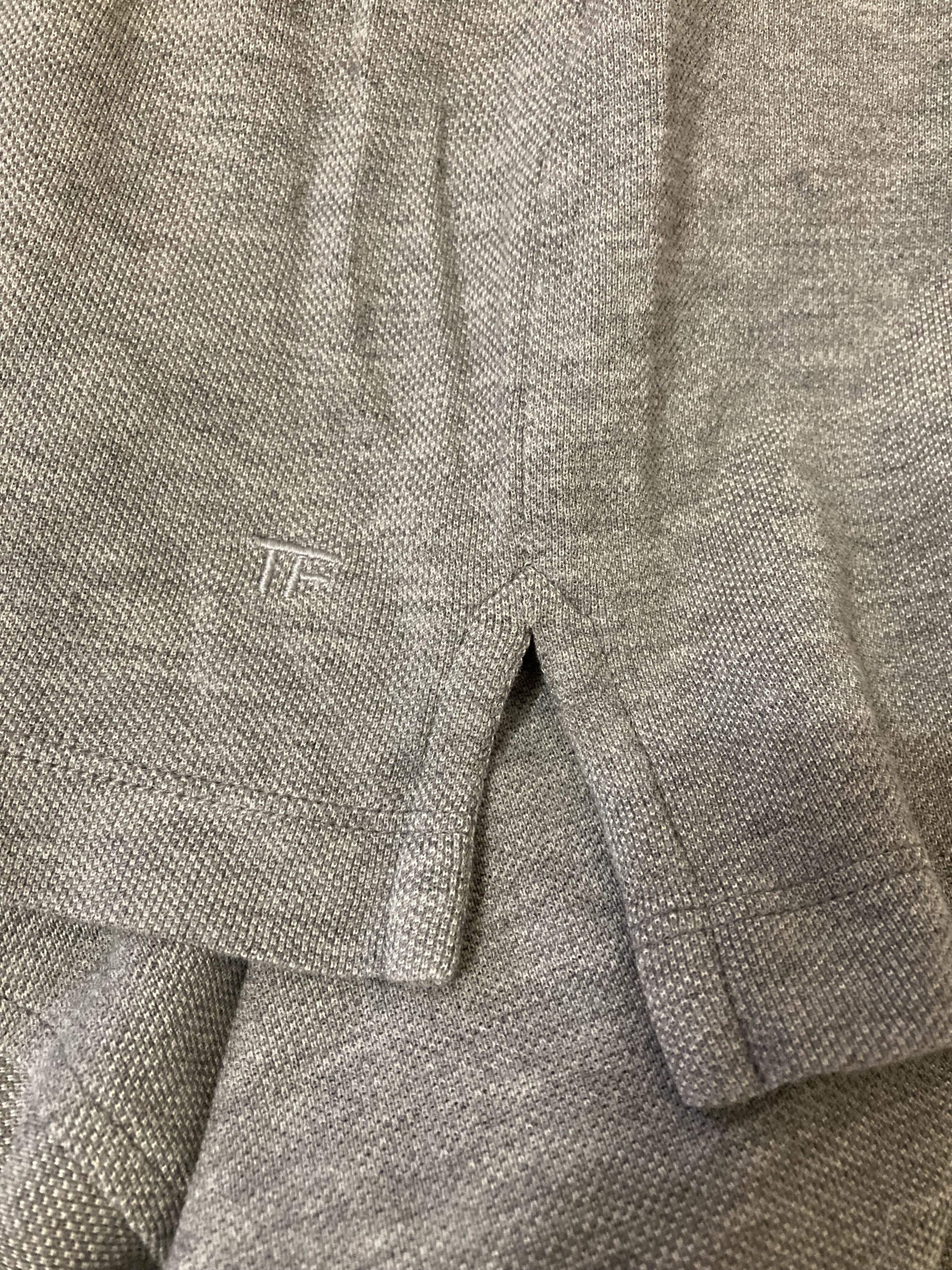 Tom Ford Light Grey Classic Logo Polo Italy. 70 cotton 30 silk. Size US M / EU 48-50 / 2 - 4 Thumbnail