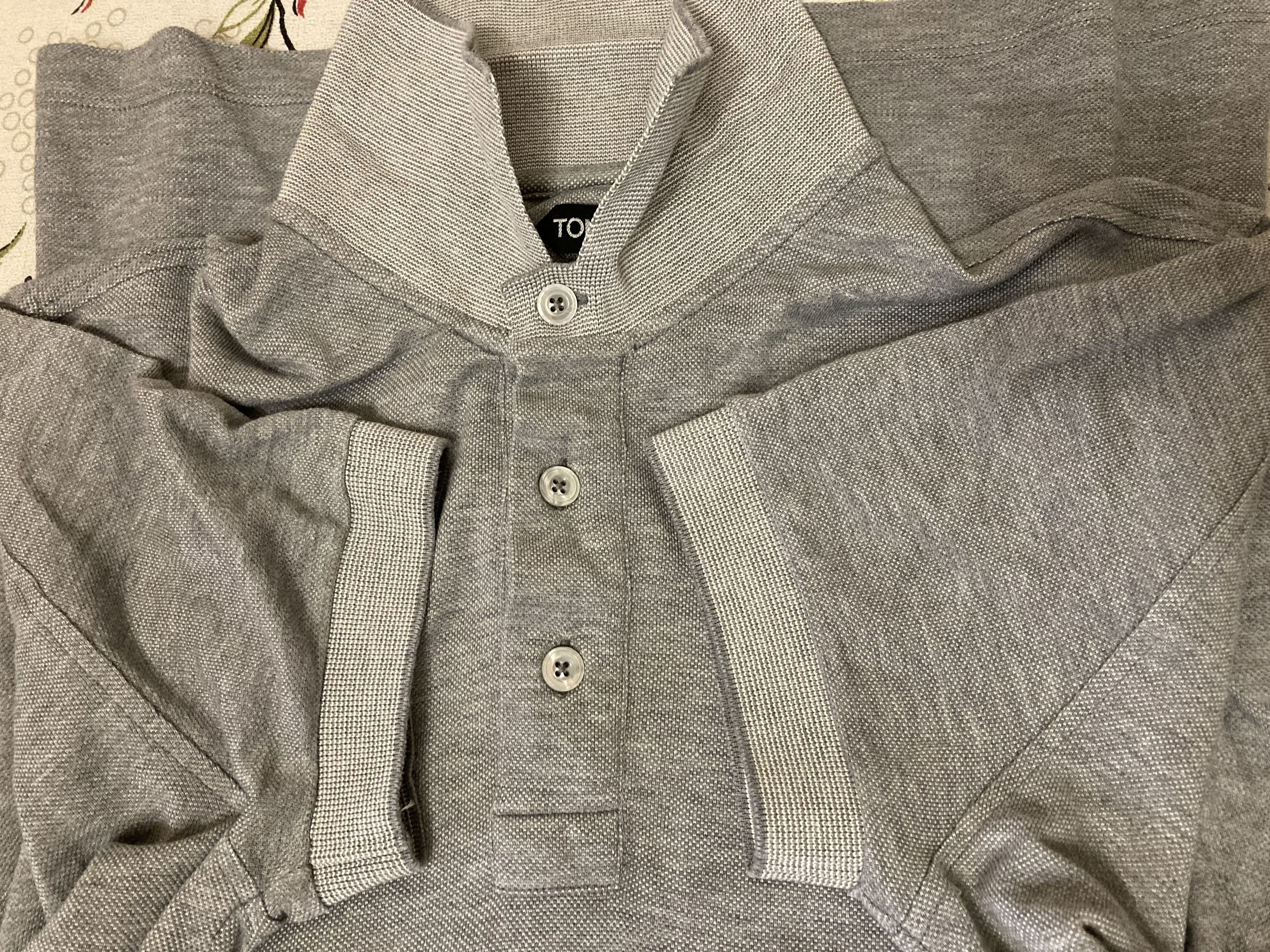 Tom Ford Light Grey Classic Logo Polo Italy. 70 cotton 30 silk. Size US M / EU 48-50 / 2 - 5 Thumbnail