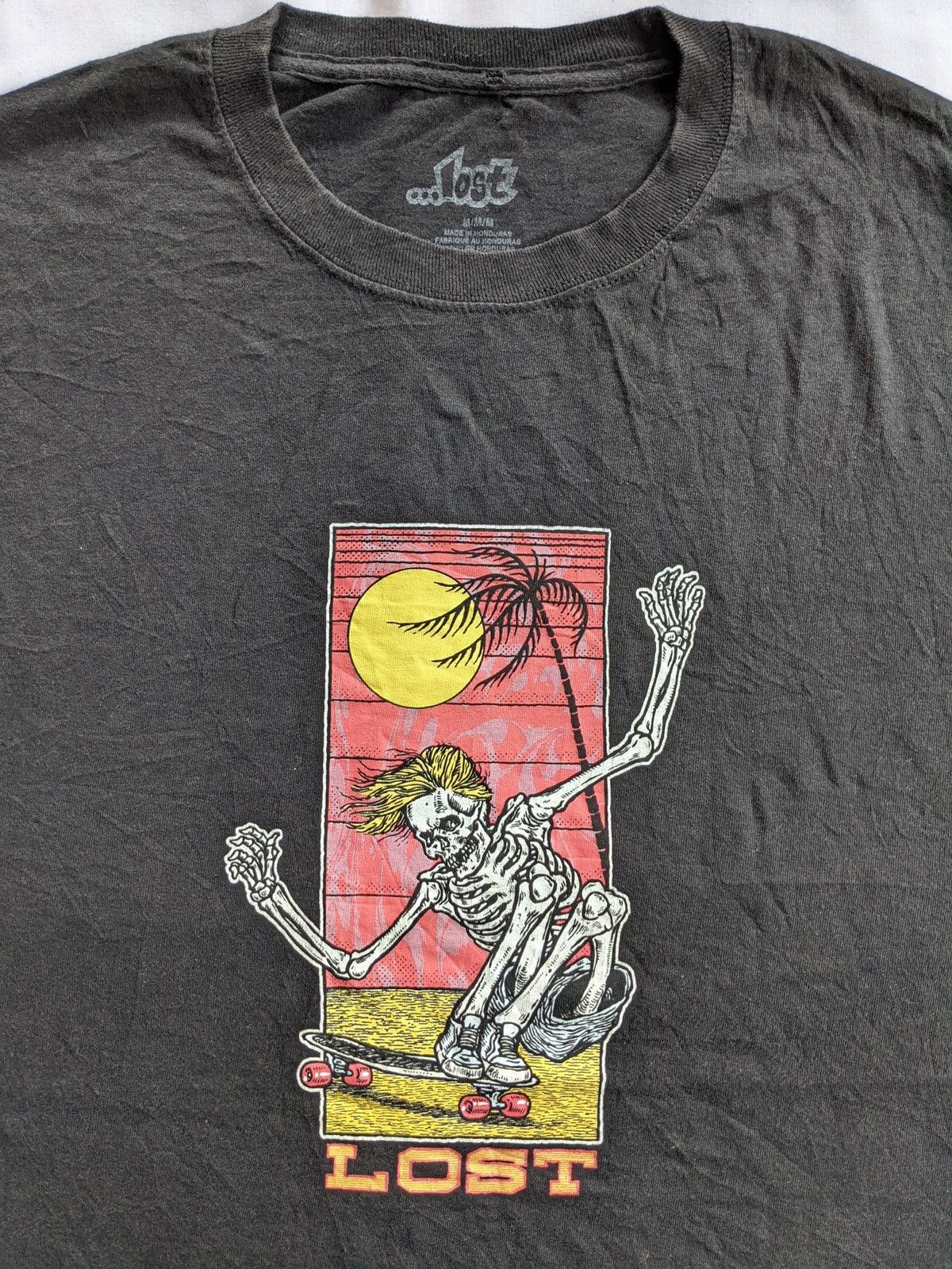 Vintage Lost Skateboard skull skaters