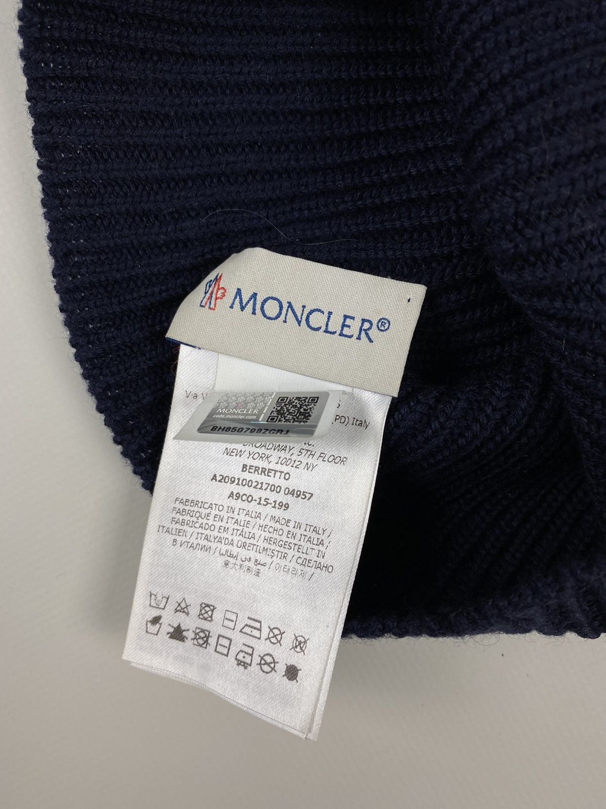 Moncler Moncler hat (OS) Size ONE SIZE - 3 Thumbnail