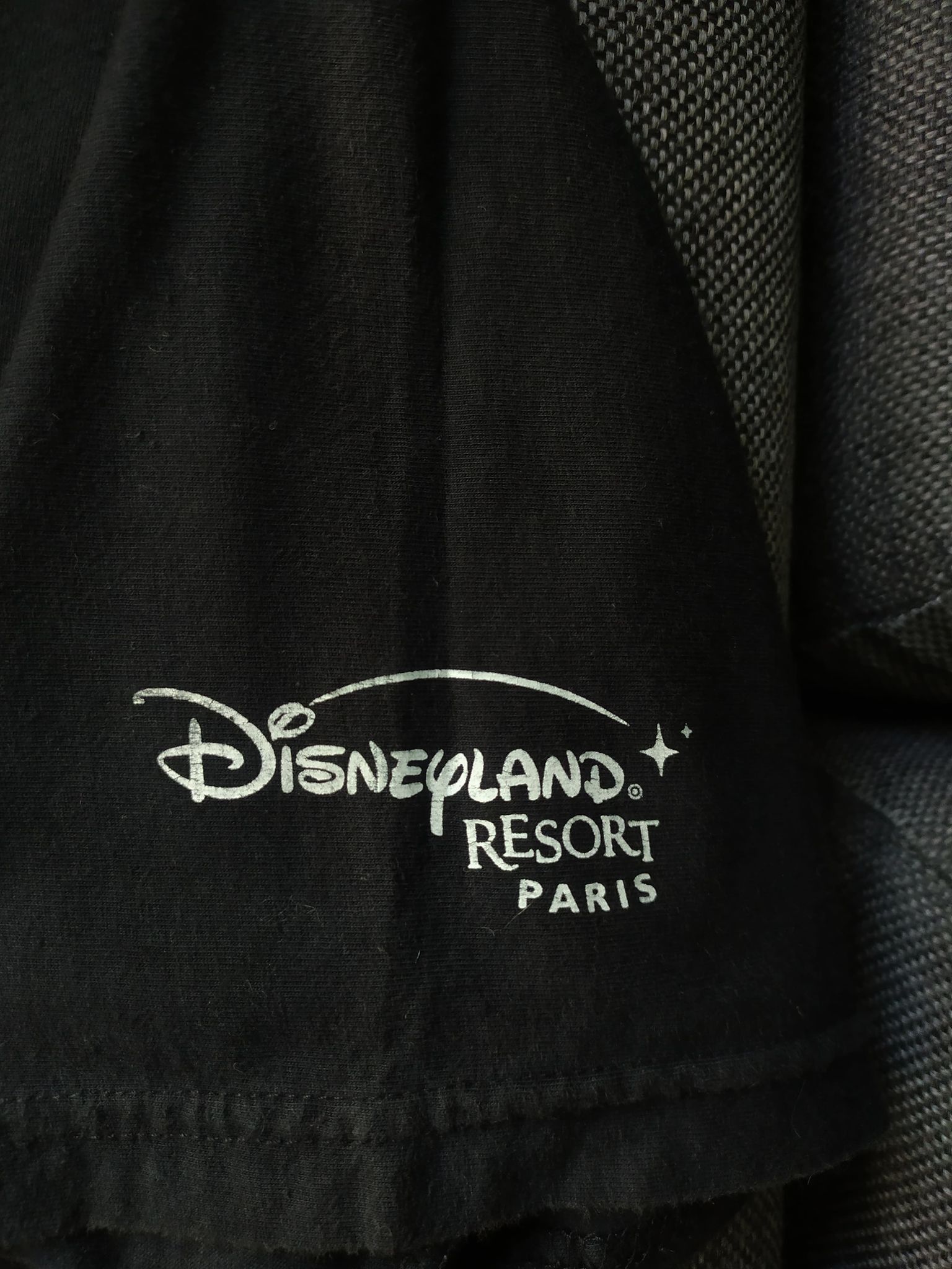 Vintage DISNEYLAND PARIS Mickey Mouse Souvenir Spellout Graphic Black T-Shirt