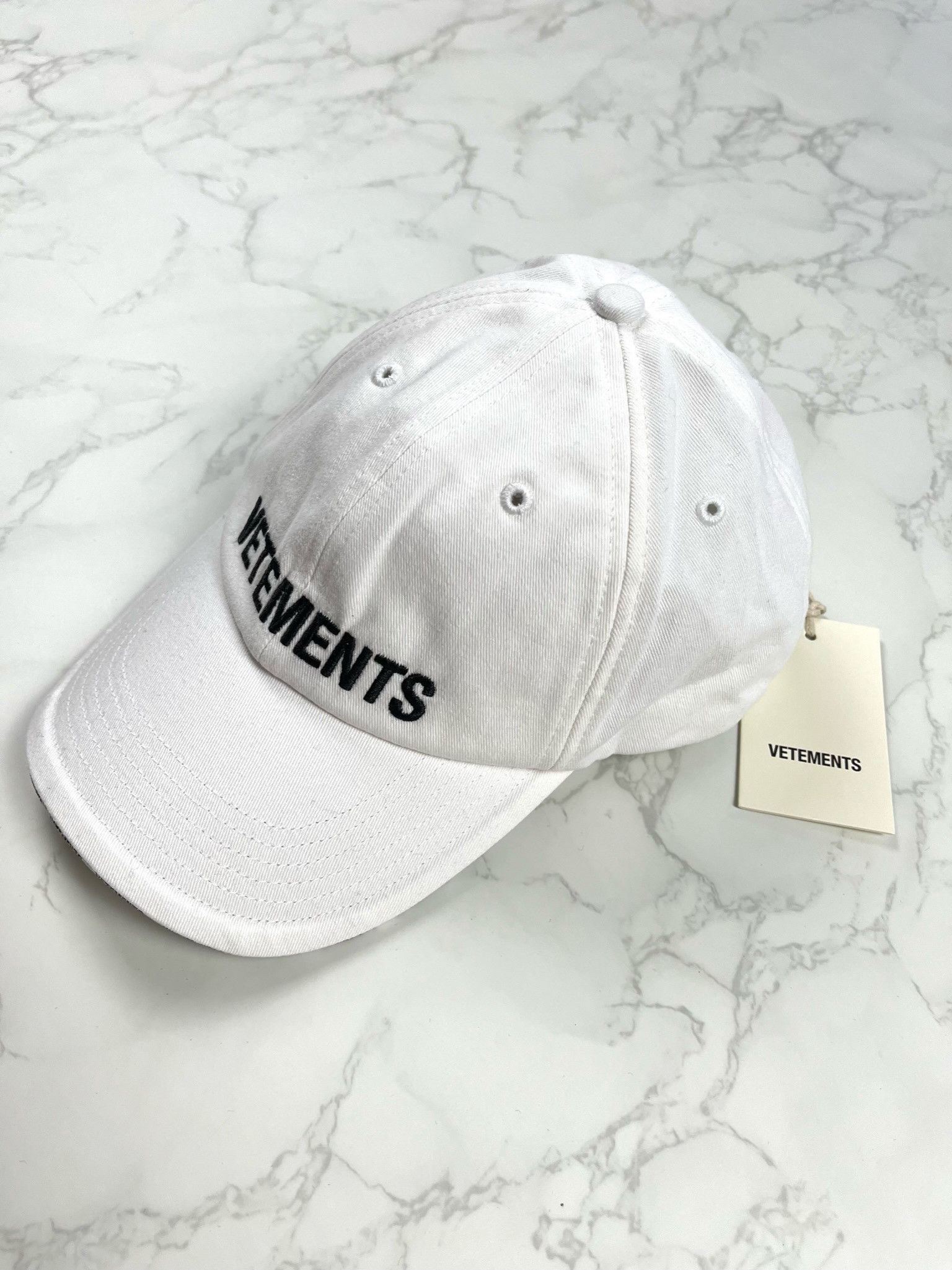 Vetements reebok white sales