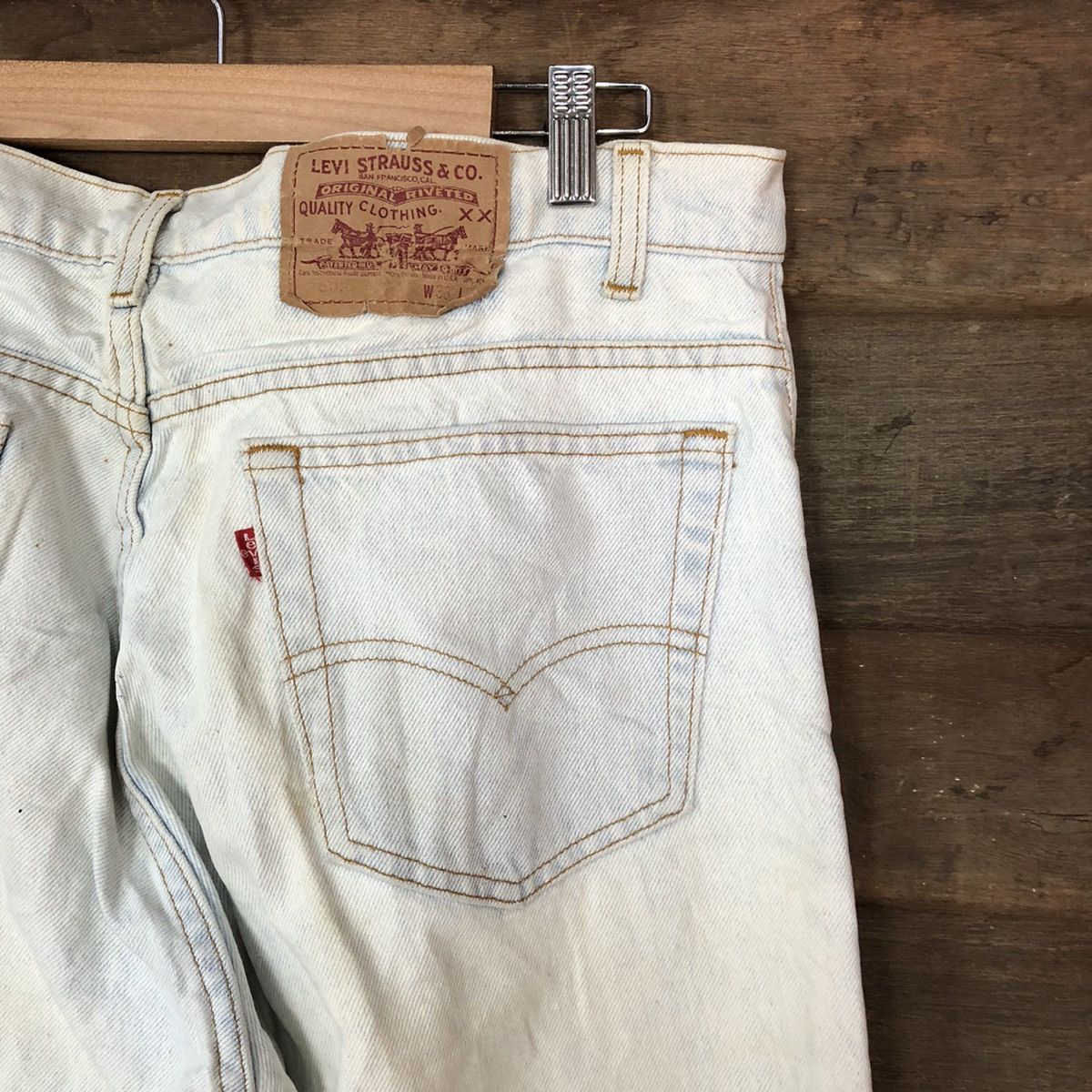 Levi's Levis vintage faded Distressed Denim #H450 Size US 33 - 15 Thumbnail
