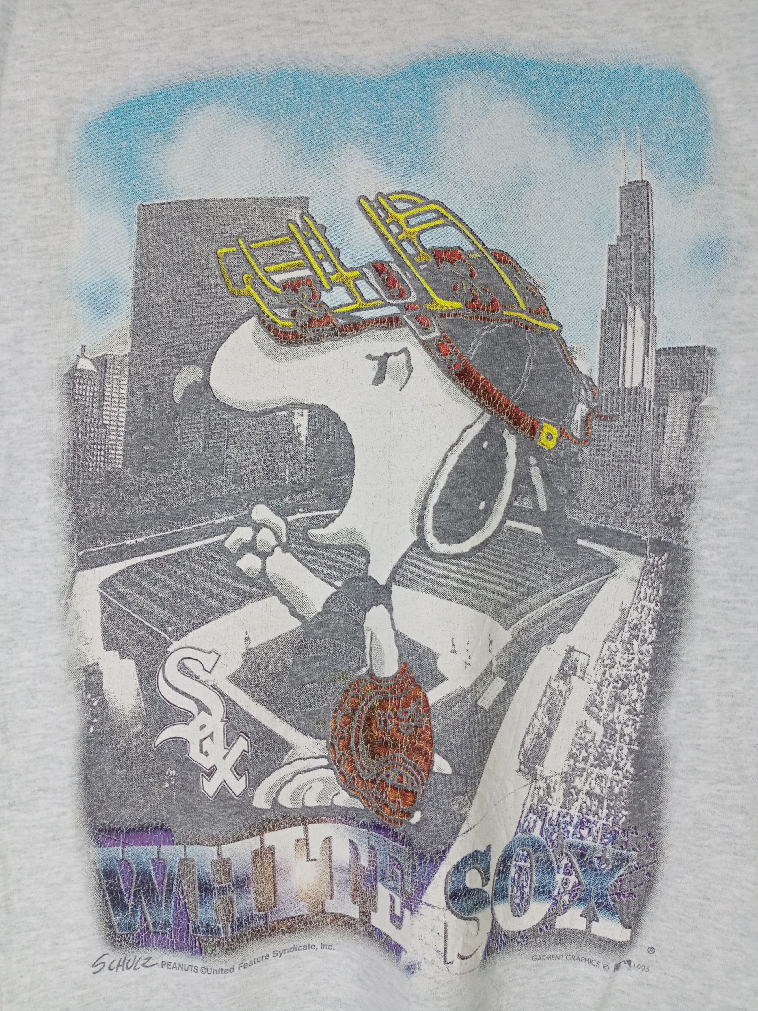 MLB Rare Vintage 1995 Snoopy White Sox MLB Tshirt Size US S / EU 44-46 / 1 - 8 Thumbnail