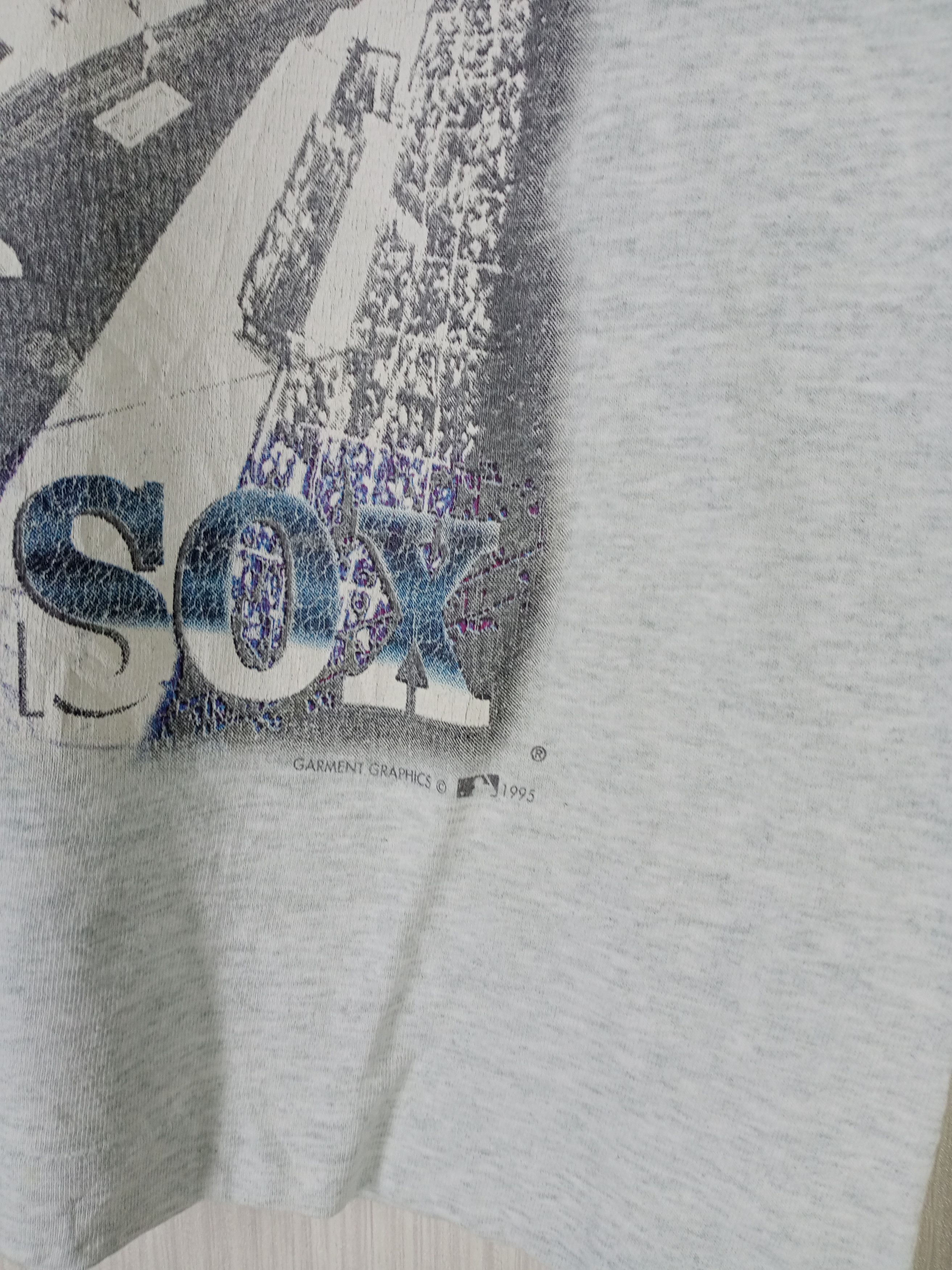 MLB Rare Vintage 1995 Snoopy White Sox MLB Tshirt Size US S / EU 44-46 / 1 - 9 Thumbnail
