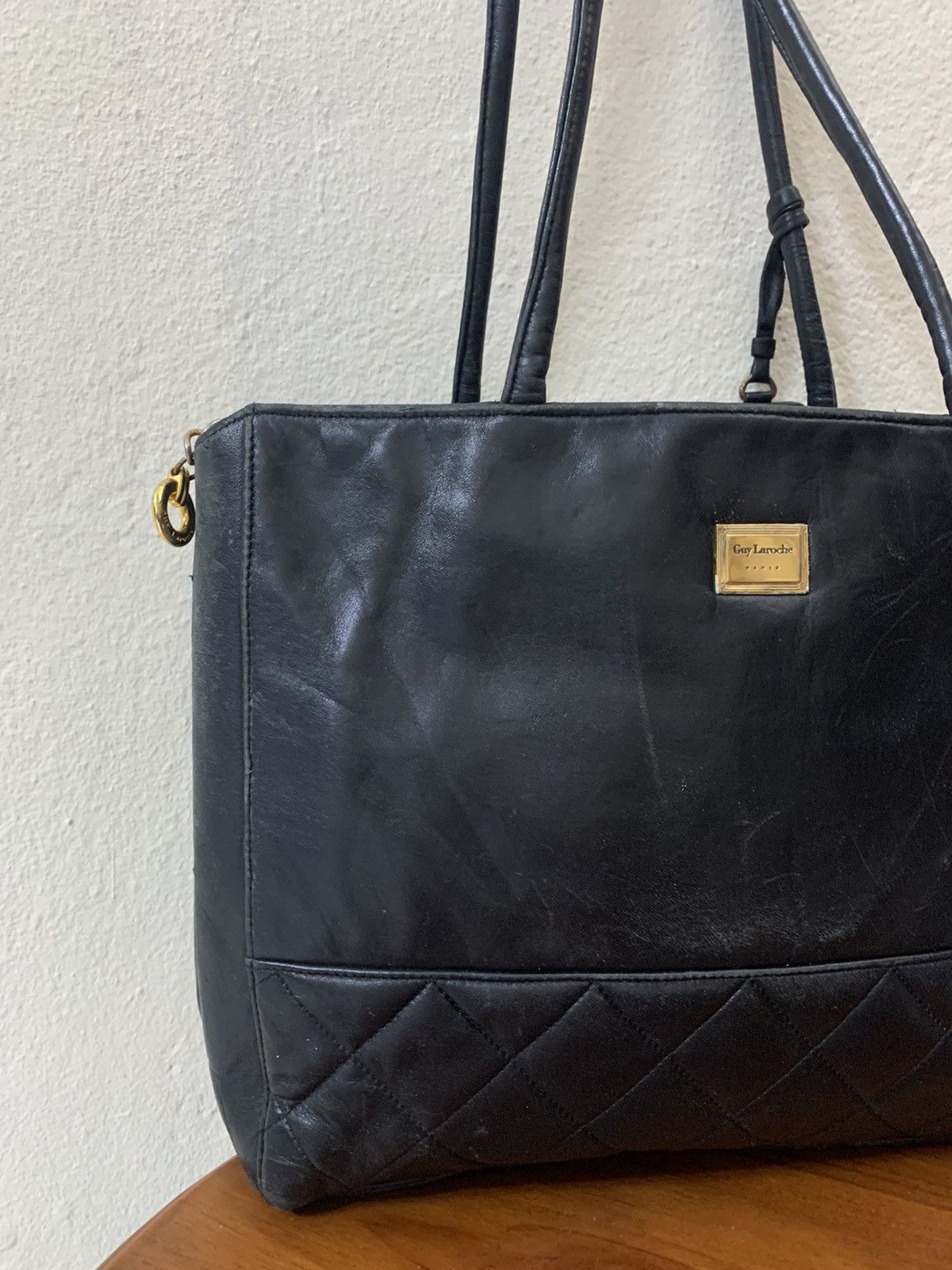 Guy Laroche Guy Laroche Handbag Size ONE SIZE - 3 Thumbnail