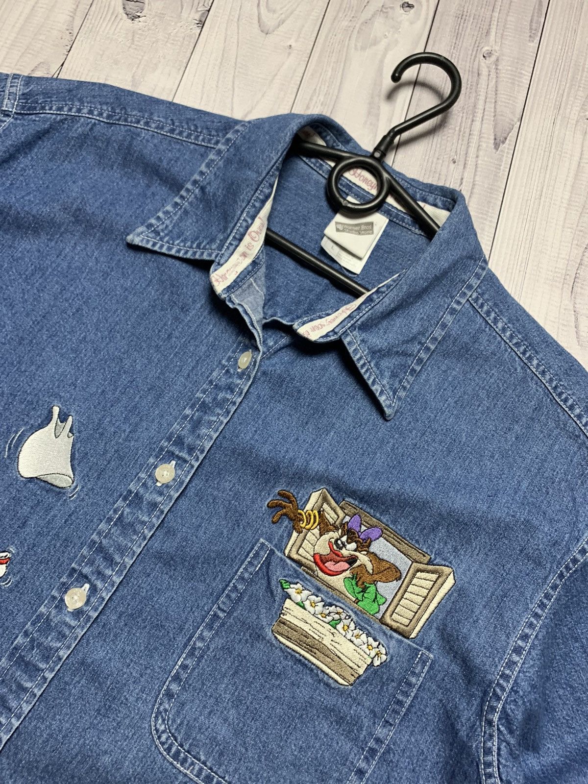 Cartoon Network × Vintage Vintage denim shirt Looney Tunes size L Size US L / EU 52-54 / 3 - 3 Thumbnail