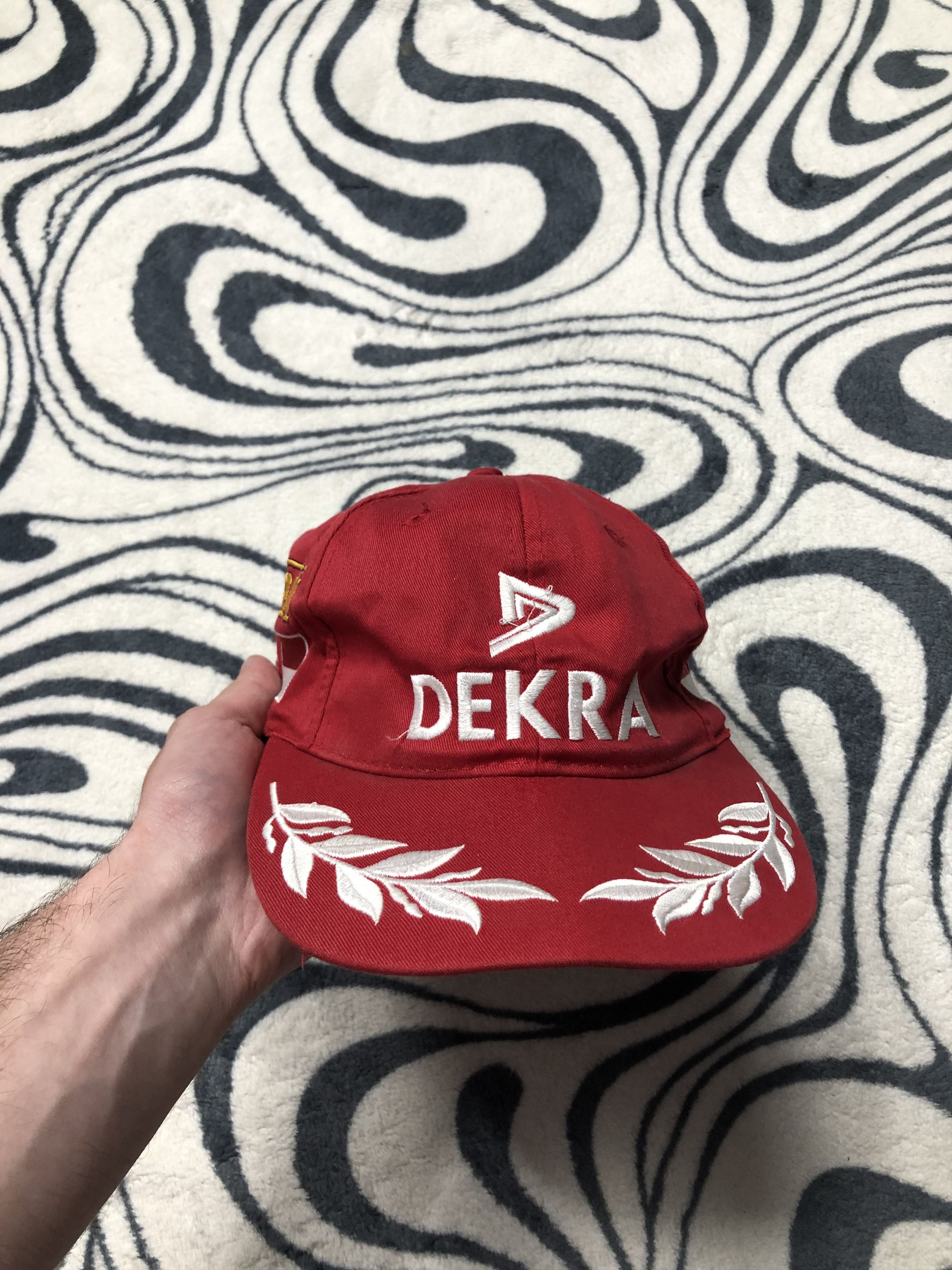 Ferrari × Vintage Vintage Ferrari Dekra Hat Michael Schumacher Cap Size ONE SIZE - 1 Thumbnail