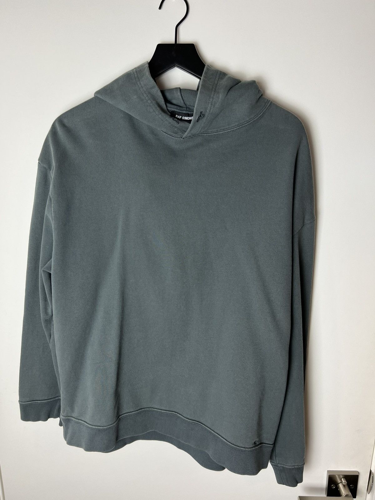Raf Simons RAF Simons A/W 18” Drugs Hoodie Size US L / EU 52-54 / 3 - 2 Thumbnail