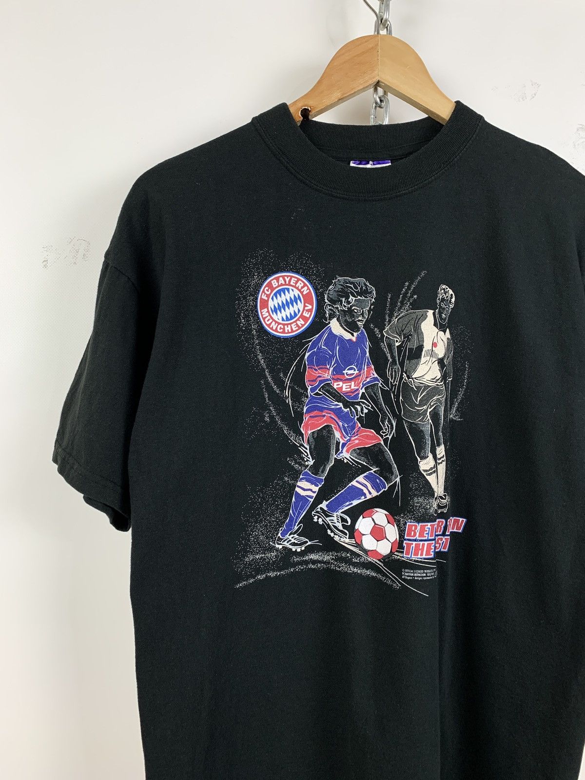 Vintage 1998 Vintage FC Bayern Munchen Better Than The Rest T-Shirt Size US M / EU 48-50 / 2 - 3 Thumbnail