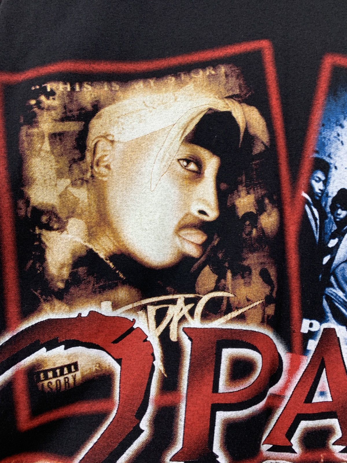 Band Tees Vintage Tupac 2Pac Double Sided Black T-Shirt Size US M / EU 48-50 / 2 - 15 Thumbnail