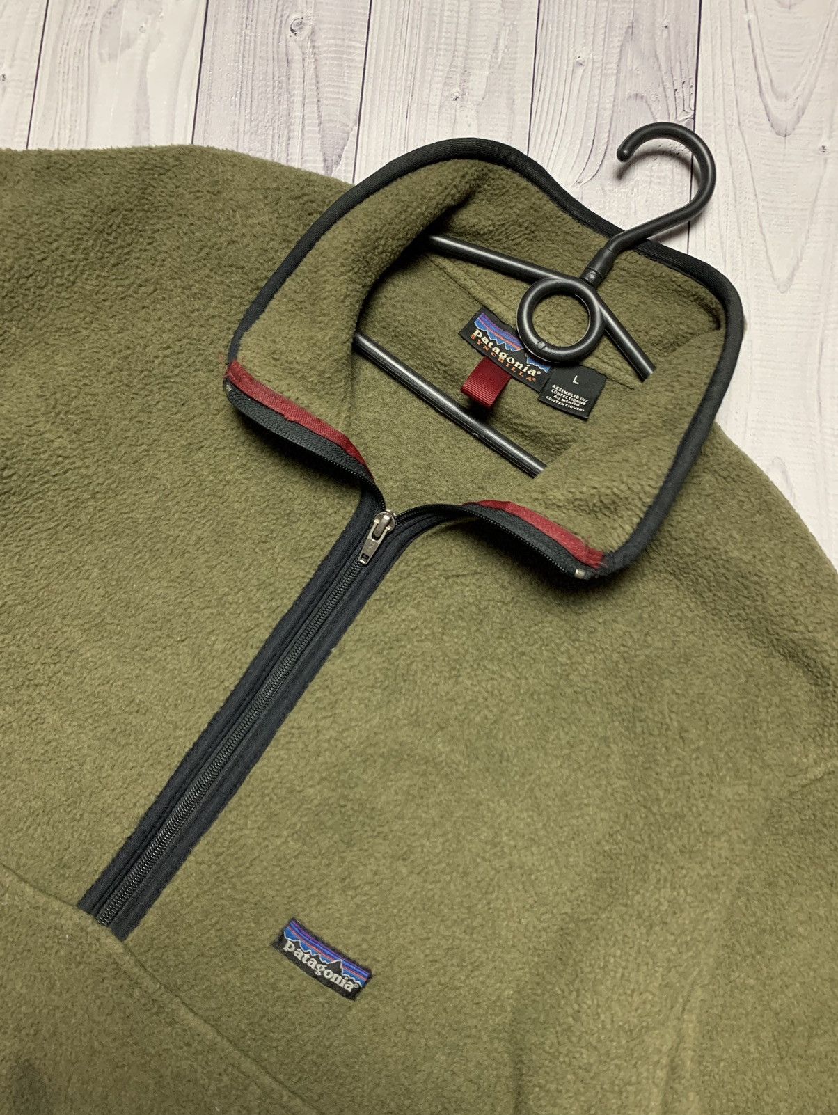 Patagonia × Vintage Vintage Patagonia Synchilla size L khaki Size US L / EU 52-54 / 3 - 2 Thumbnail