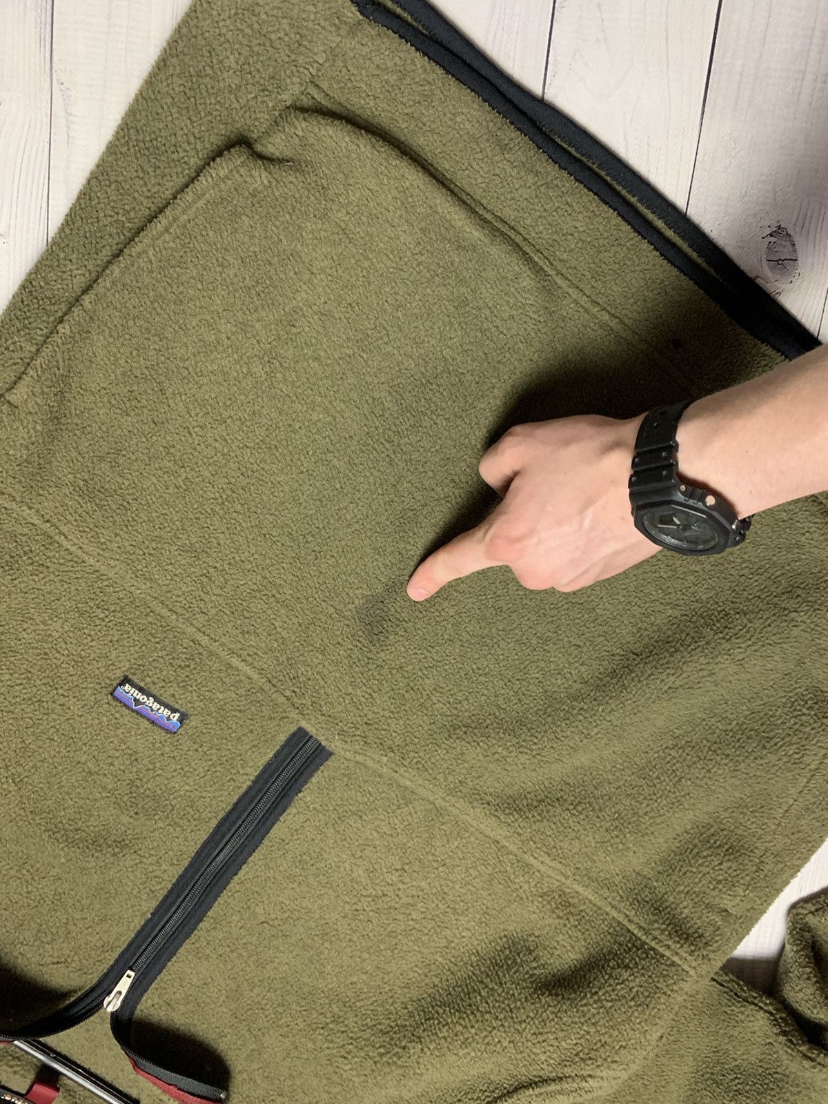 Patagonia × Vintage Vintage Patagonia Synchilla size L khaki Size US L / EU 52-54 / 3 - 6 Thumbnail