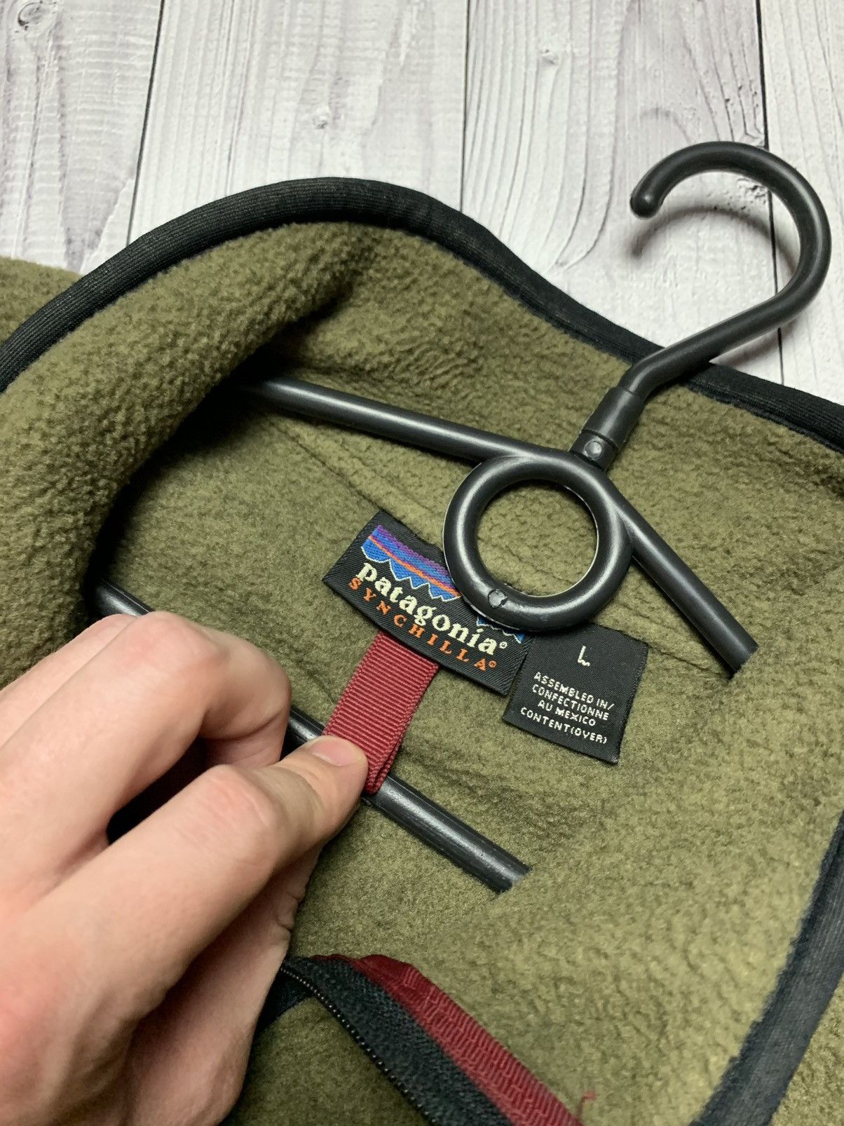Patagonia × Vintage Vintage Patagonia Synchilla size L khaki Size US L / EU 52-54 / 3 - 3 Thumbnail