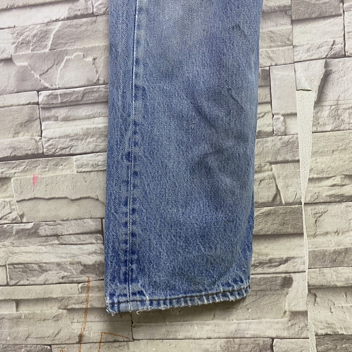 Levi's Vintage Levis 501 Thrashed Jeans Size US 29 - 11 Thumbnail