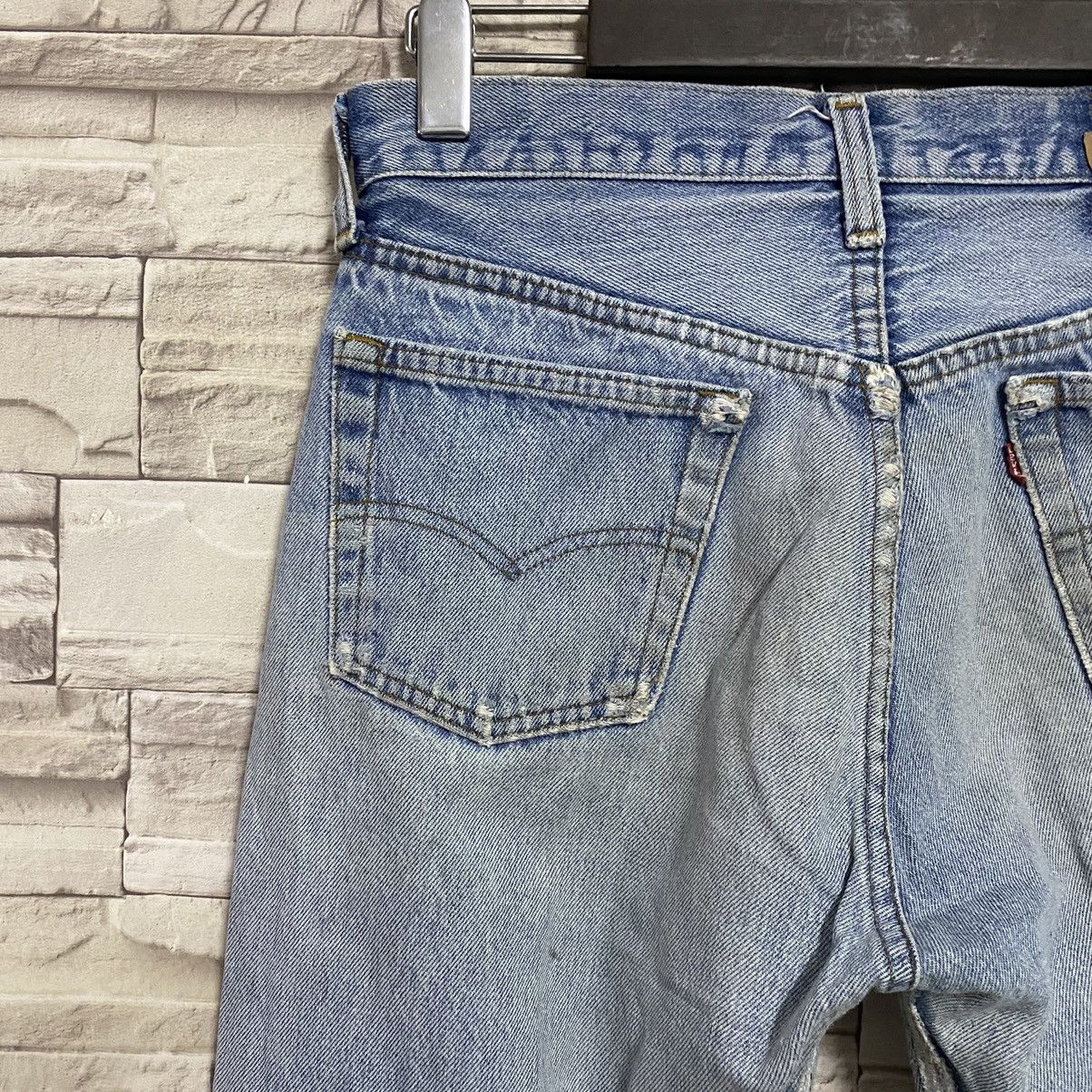 Levi's Vintage Levis 501 Thrashed Jeans Size US 29 - 16 Thumbnail