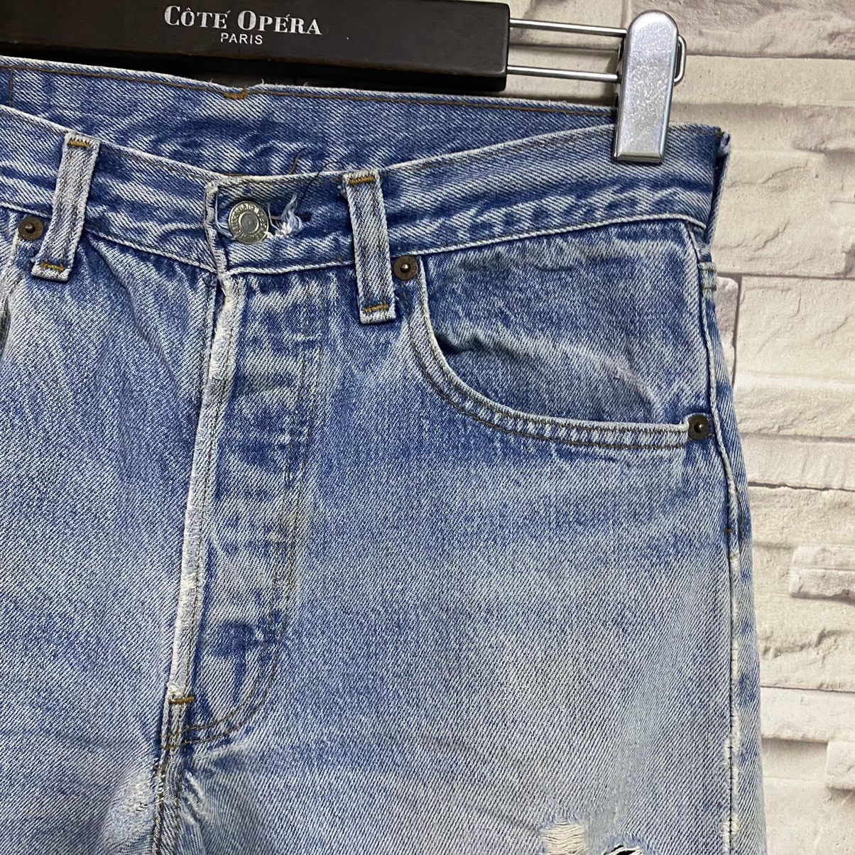 Levi's Vintage Levis 501 Thrashed Jeans Size US 29 - 9 Thumbnail