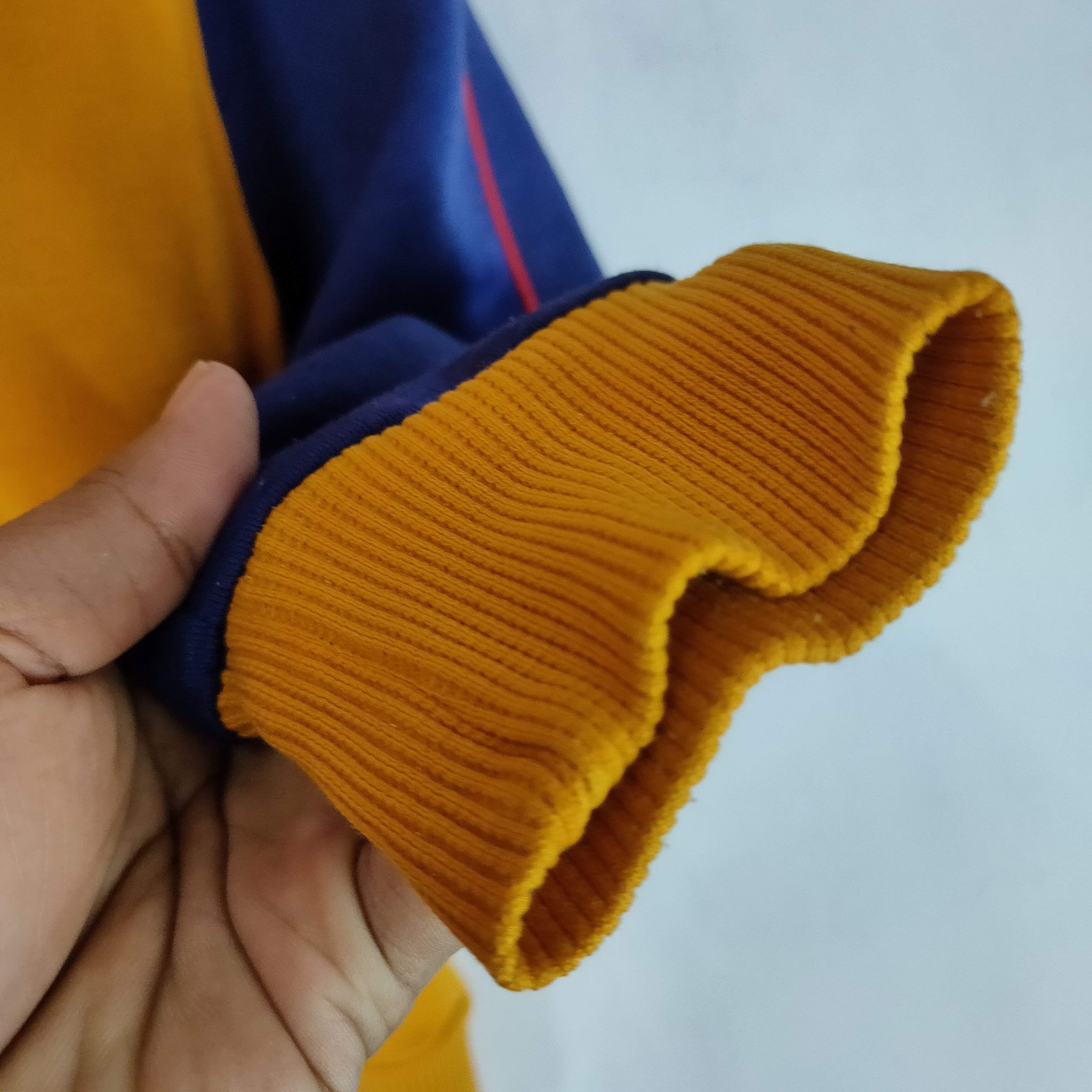Sports Specialties VANS USA Twin Colors Embroidery Logo M size Sweater Size US M / EU 48-50 / 2 - 7 Thumbnail