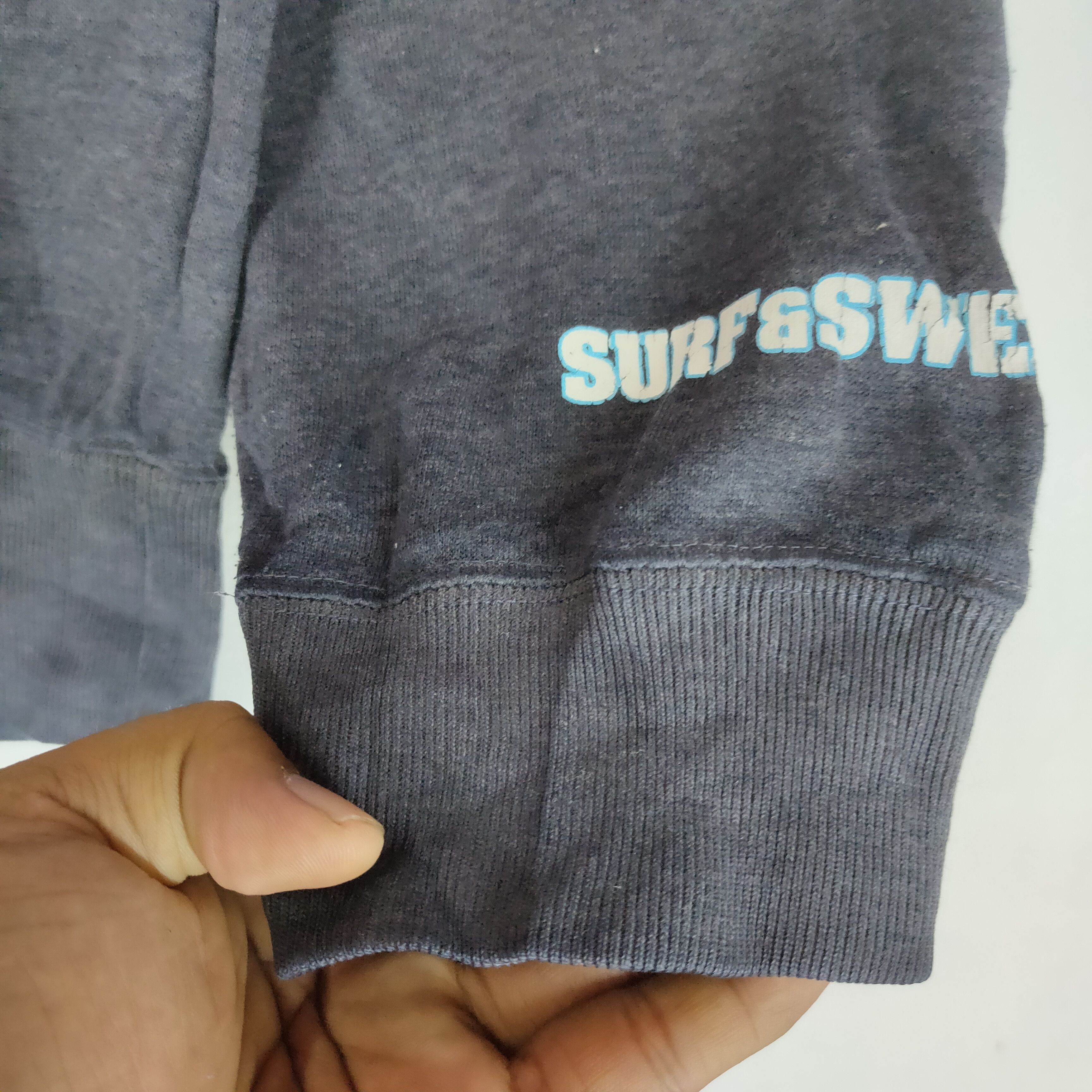Sports Specialties Vintage SURF & SWEAT Big Spell Out L Size Sweatshirt Size US L / EU 52-54 / 3 - 3 Thumbnail