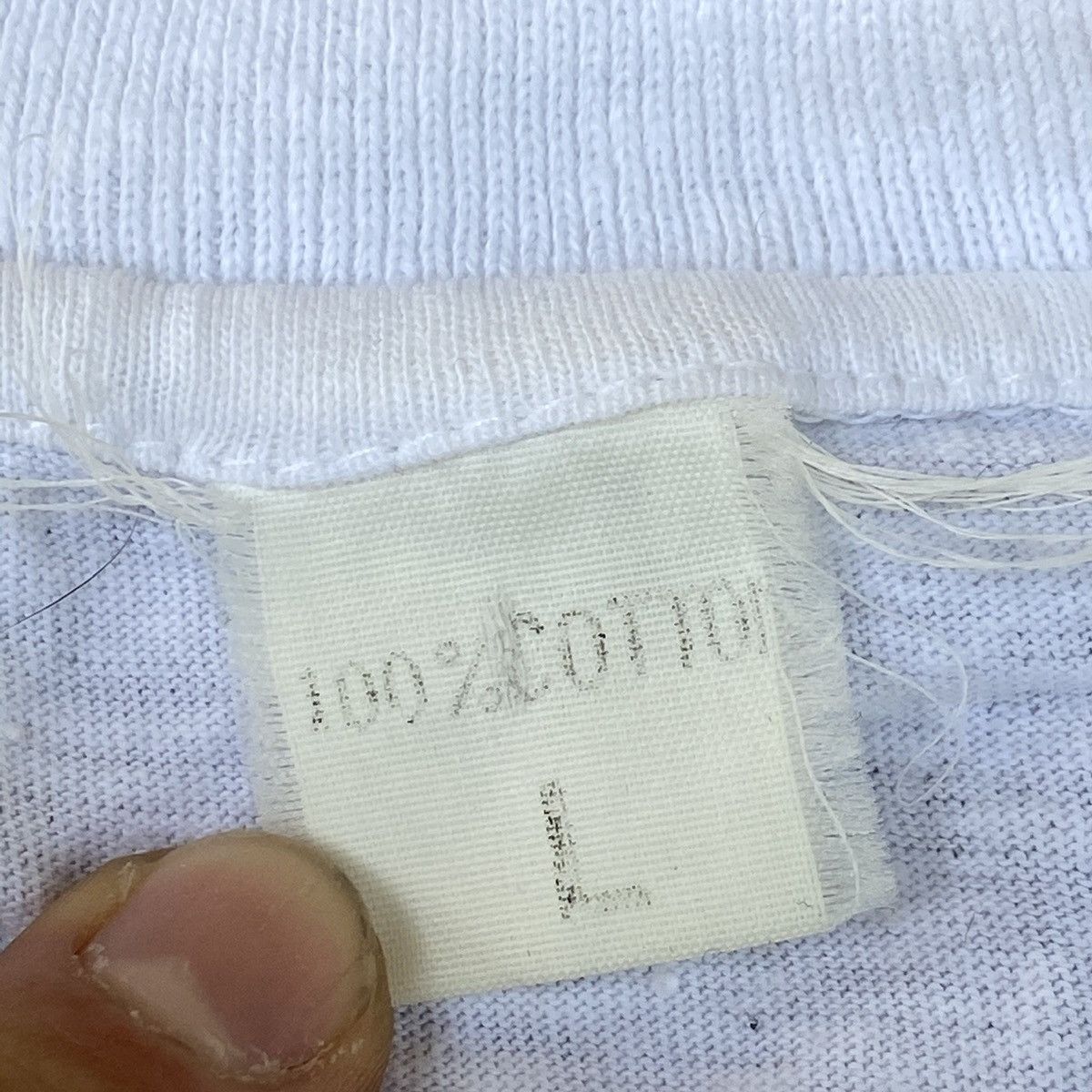 Disney 1980s WINNIE THE POOH VINTAGE SINGLE STITCHED TEE - № 418 Size US L / EU 52-54 / 3 - 6 Thumbnail