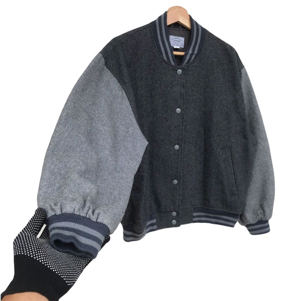Japanese Brand Vintage Varsity Scovill buttom made in Japan unisex Size US M / EU 48-50 / 2 - 1 Thumbnail