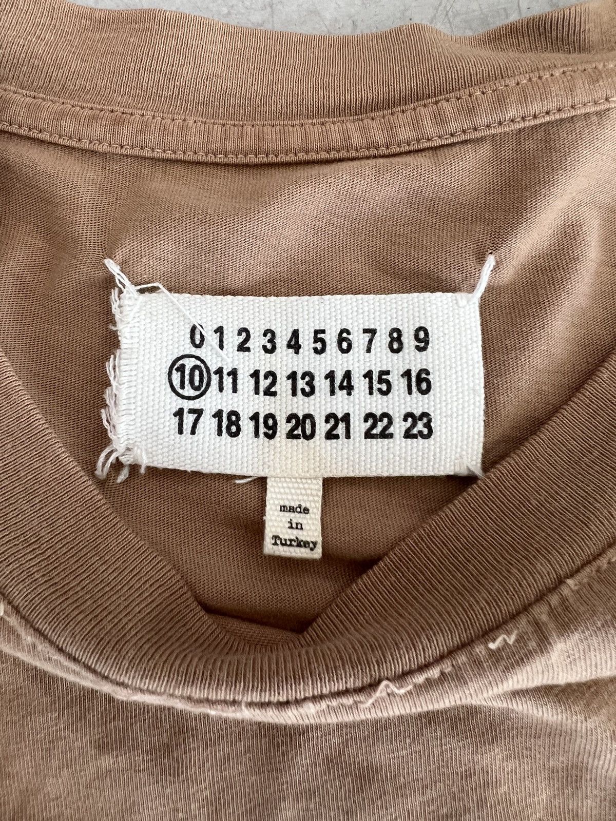 Maison Margiela Maison Margiela Blank Tee Size US M / EU 48-50 / 2 - 2 Thumbnail