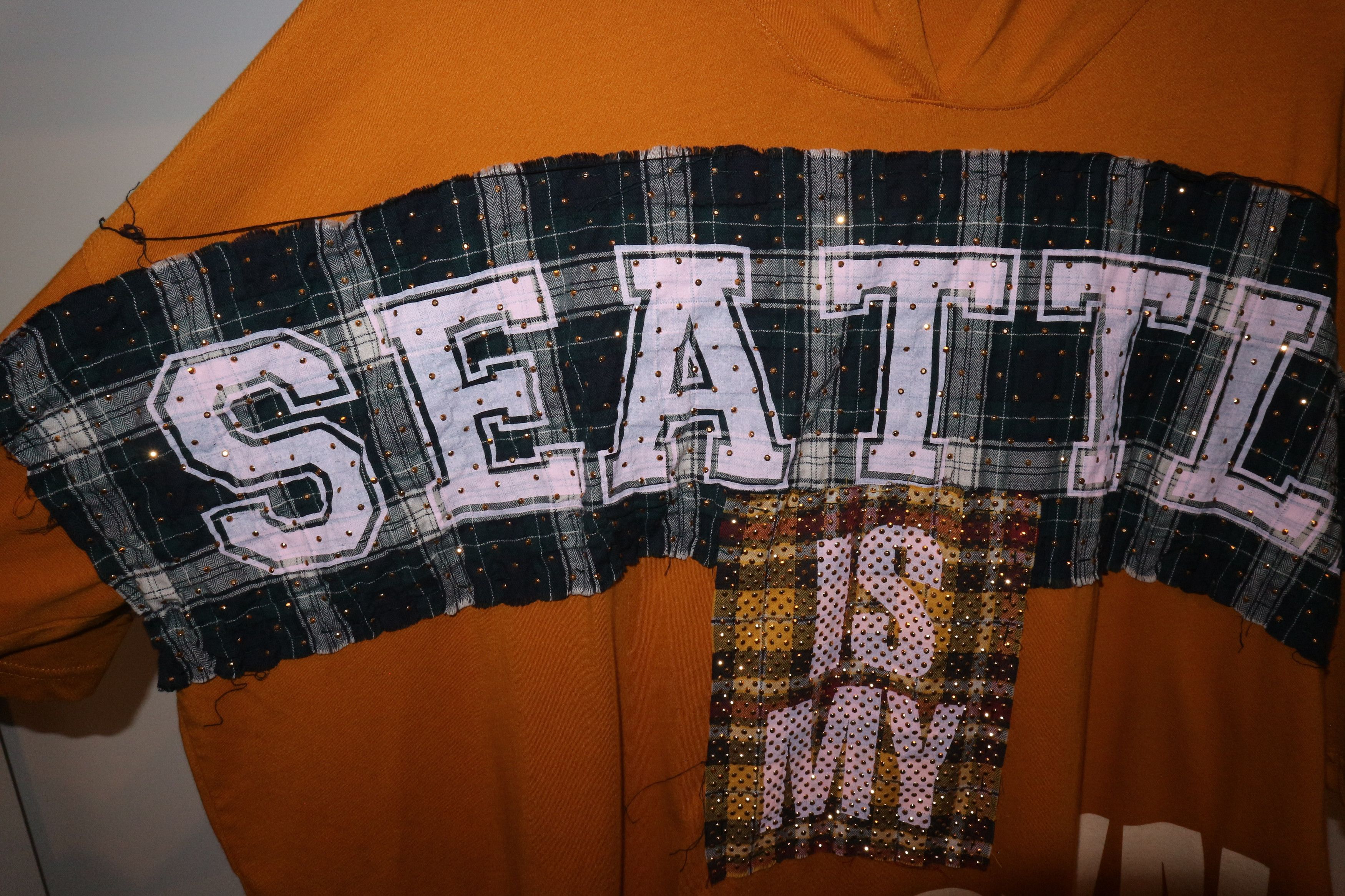 Faith Connexion hand sewn patch t-shirt Size US XS / EU 42 / 0 - 4 Thumbnail