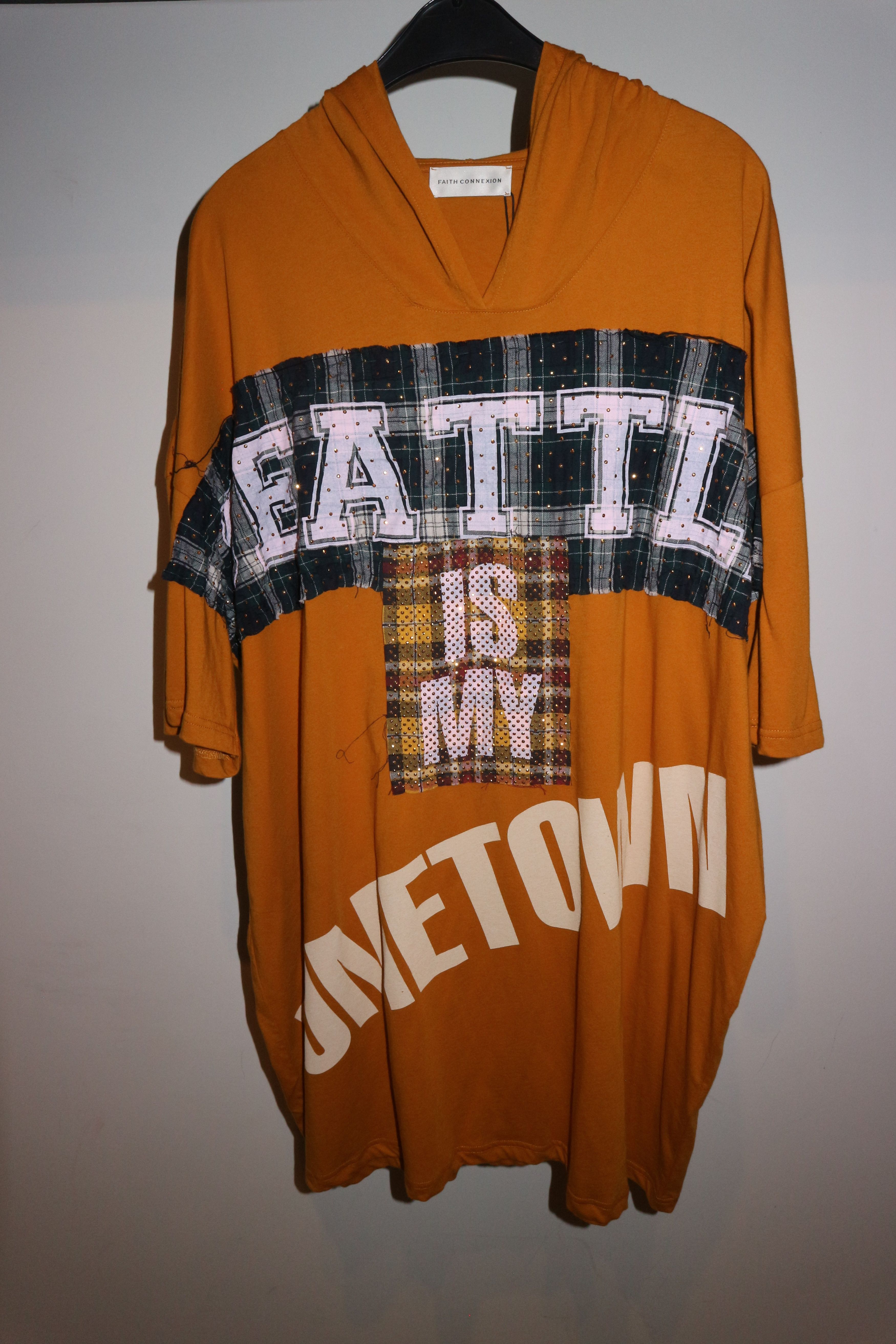 Faith Connexion hand sewn patch t-shirt Size US XS / EU 42 / 0 - 1 Thumbnail