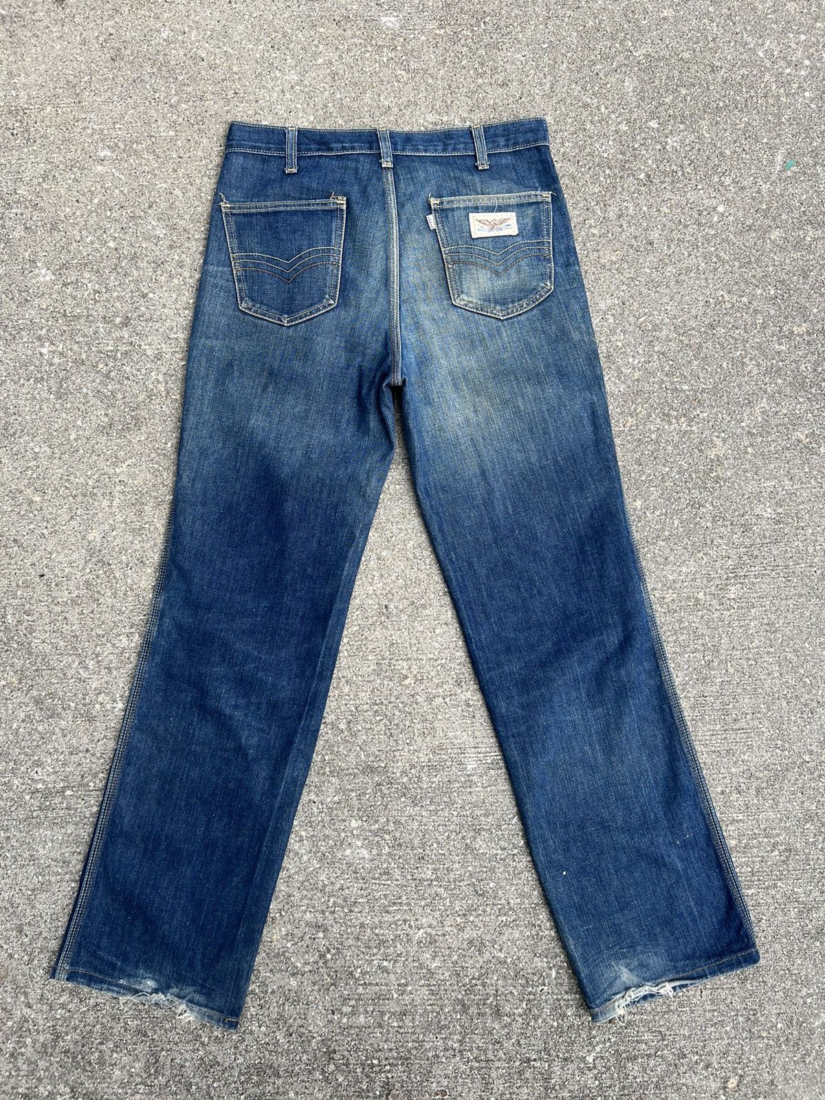 Levi's Vintage 80s Levi’s White Tab Fade Denim Trashed Jeans Size US 31 - 5 Thumbnail