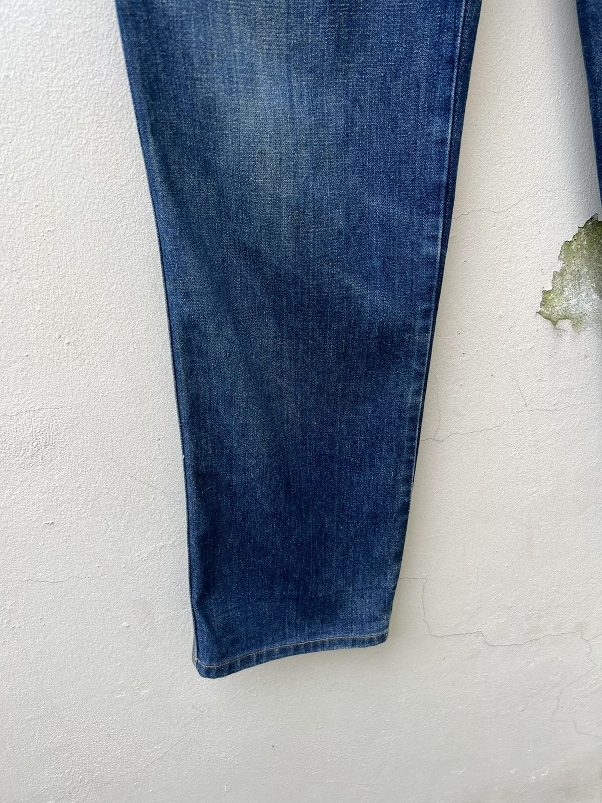 Levi's Vintage 80s Levi’s White Tab Fade Denim Trashed Jeans Size US 31 - 11 Thumbnail
