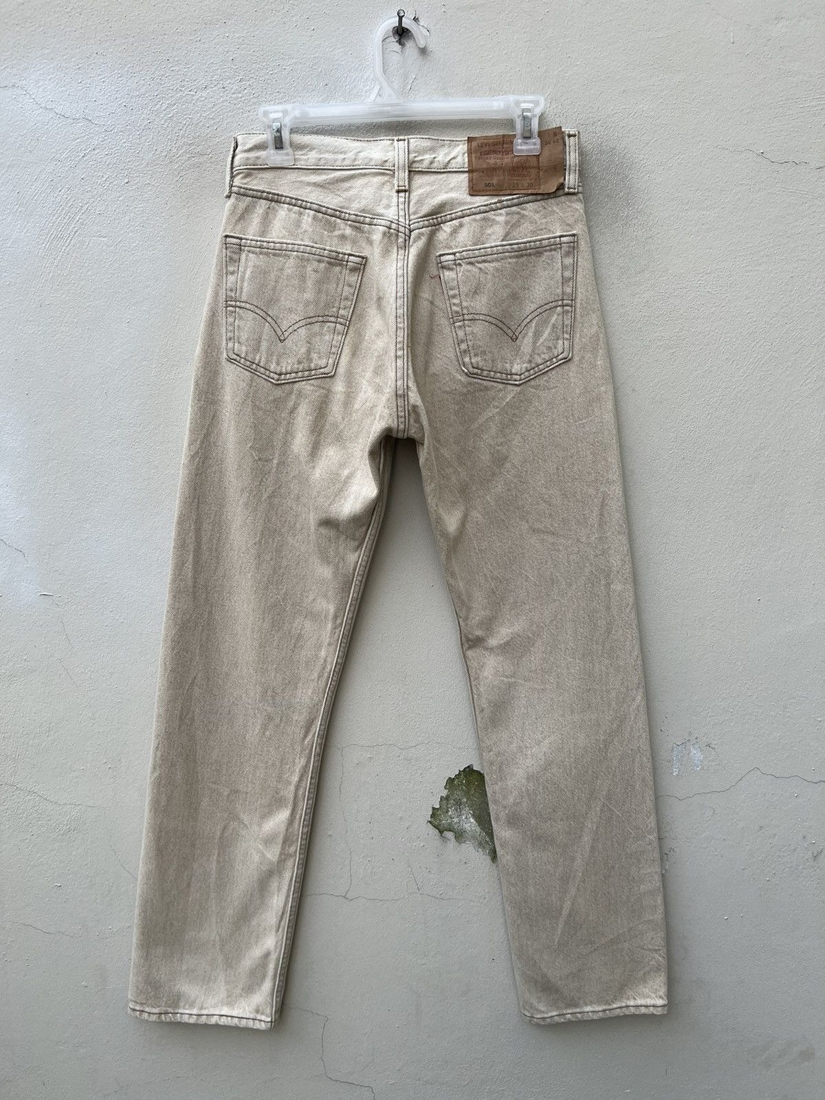 Levi's Vintage 1996 Levi’s 501 Fade Cream Denim Jeans Size US 29 - 14 Thumbnail
