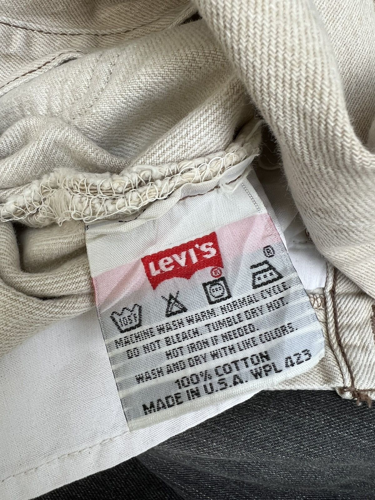 Levi's Vintage 1996 Levi’s 501 Fade Cream Denim Jeans Size US 29 - 21 Thumbnail