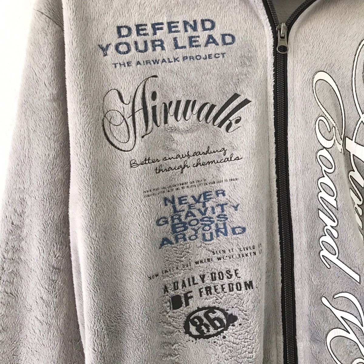 Airwalk Airwalk Spellout Pullover Fullzip Sweater Grey Colour Size M Size US M / EU 48-50 / 2 - 5 Thumbnail