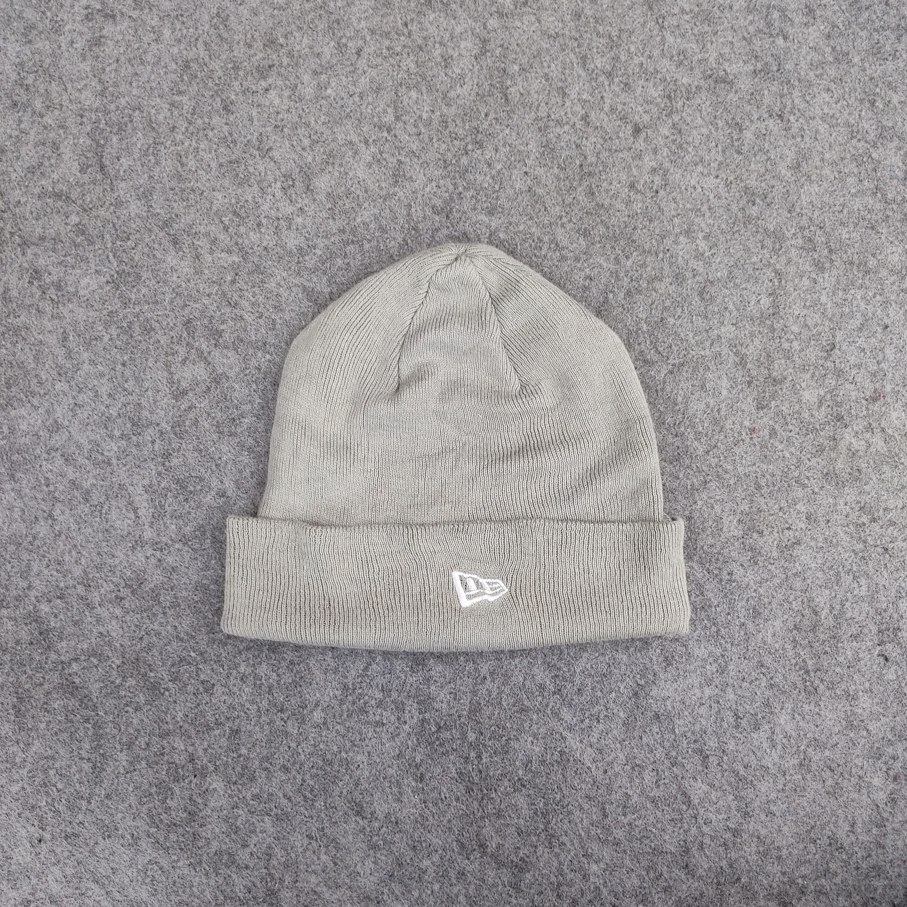 New Era New Era Grey Beanie Hat B674 Size ONE SIZE - 1 Thumbnail