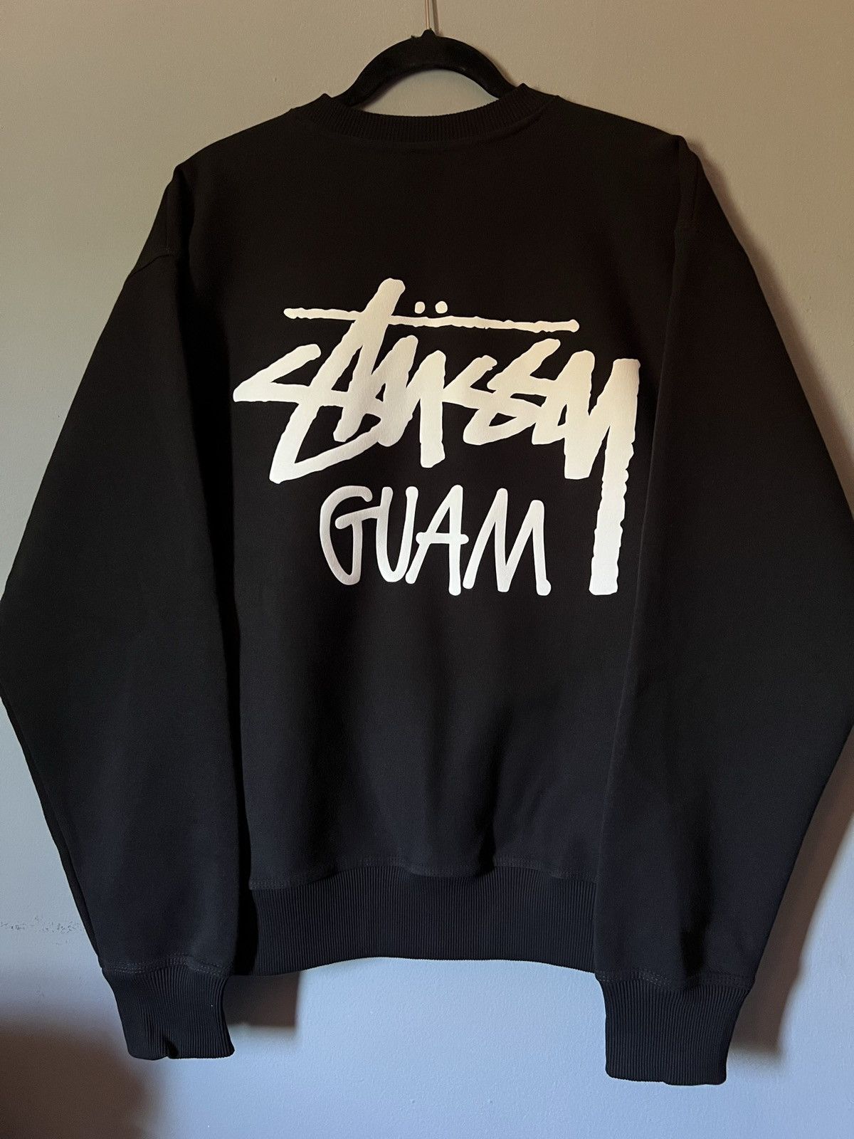 Stussy guam discount crewneck