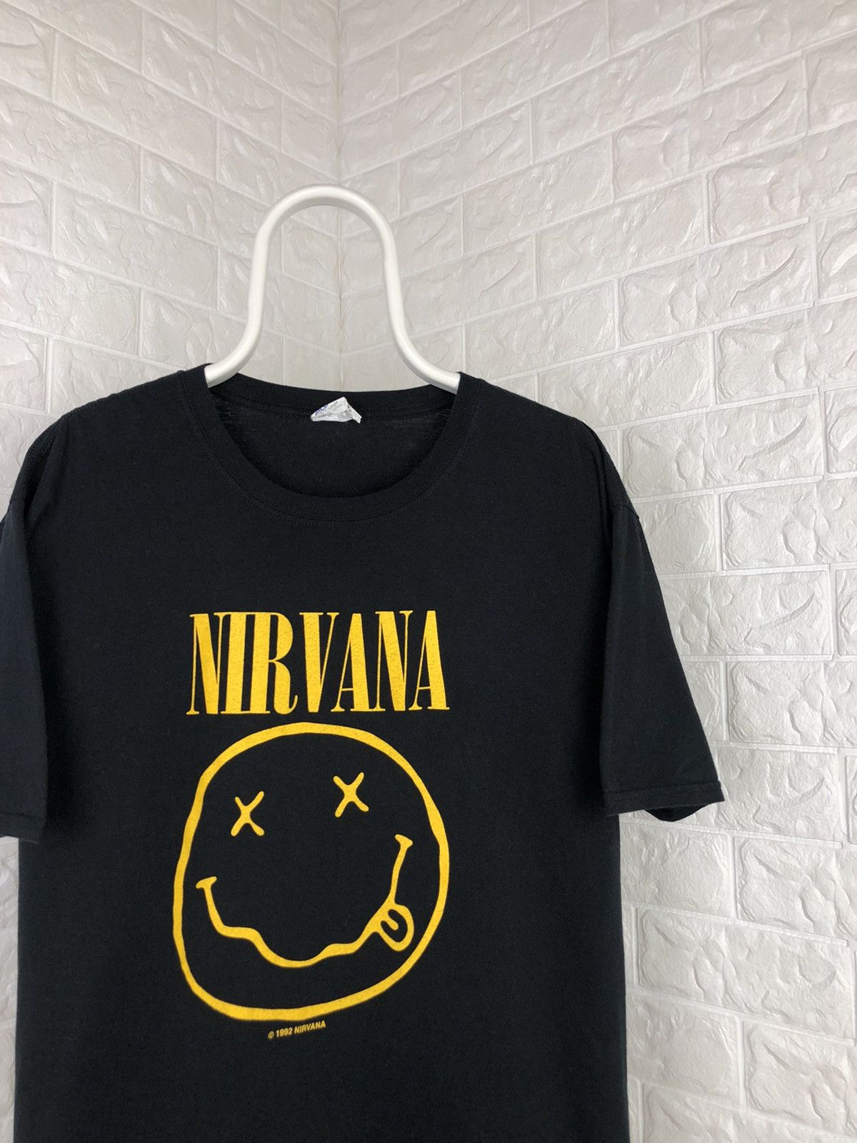 Band Tees × Nirvana Nirvana 1992 Reprint T-shirt Size US XL / EU 56 / 4 - 2 Thumbnail