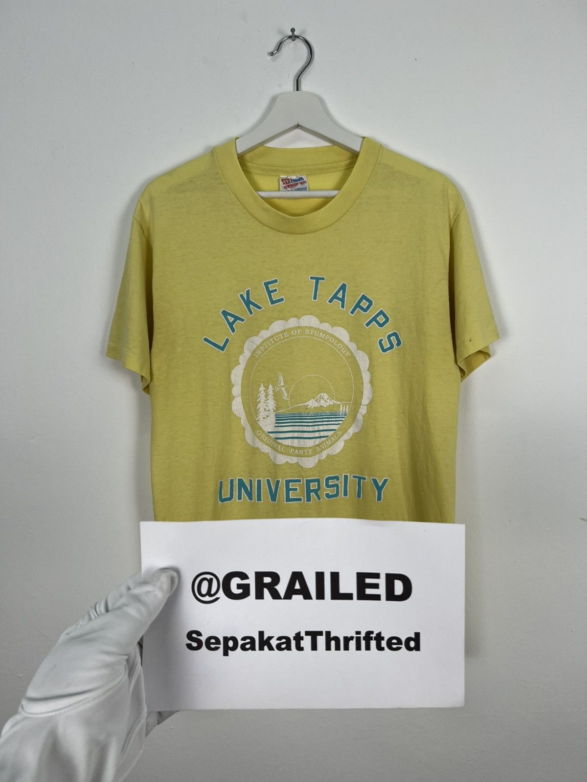 Hanes Vintage 90’s Lake Tapps University Tee Size US M / EU 48-50 / 2 - 10 Thumbnail