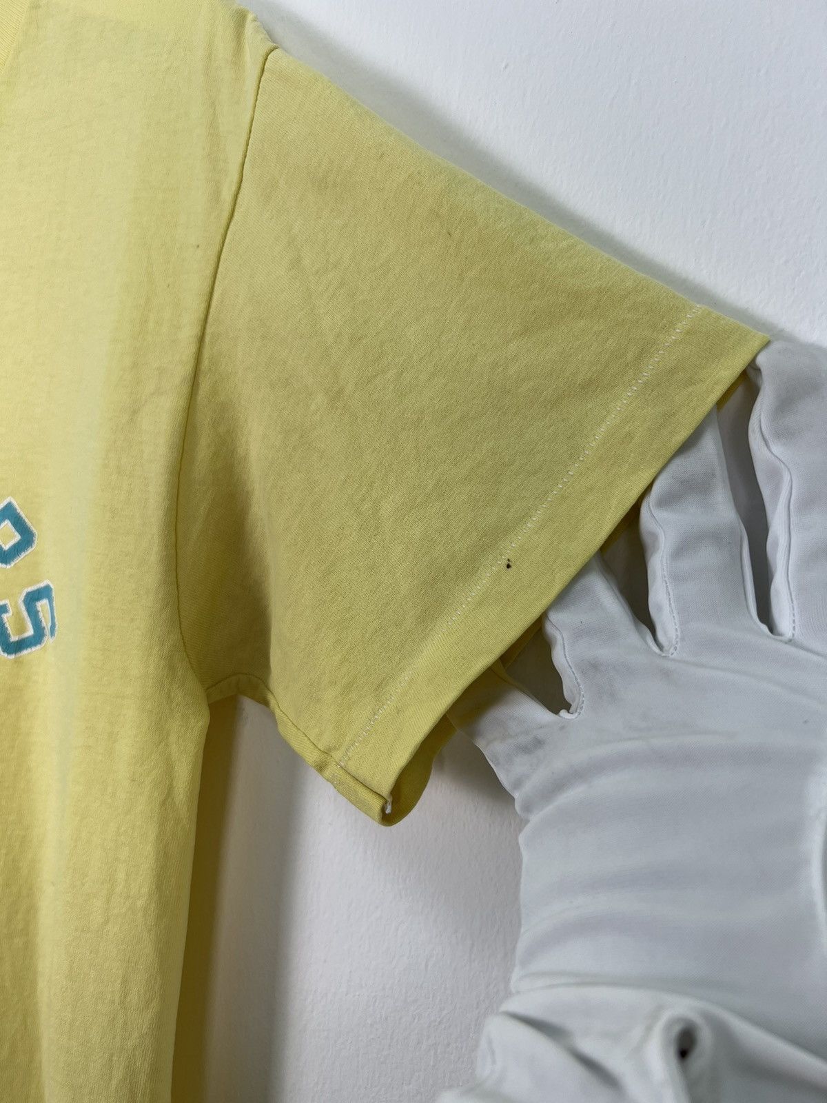 Hanes Vintage 90’s Lake Tapps University Tee Size US M / EU 48-50 / 2 - 4 Thumbnail