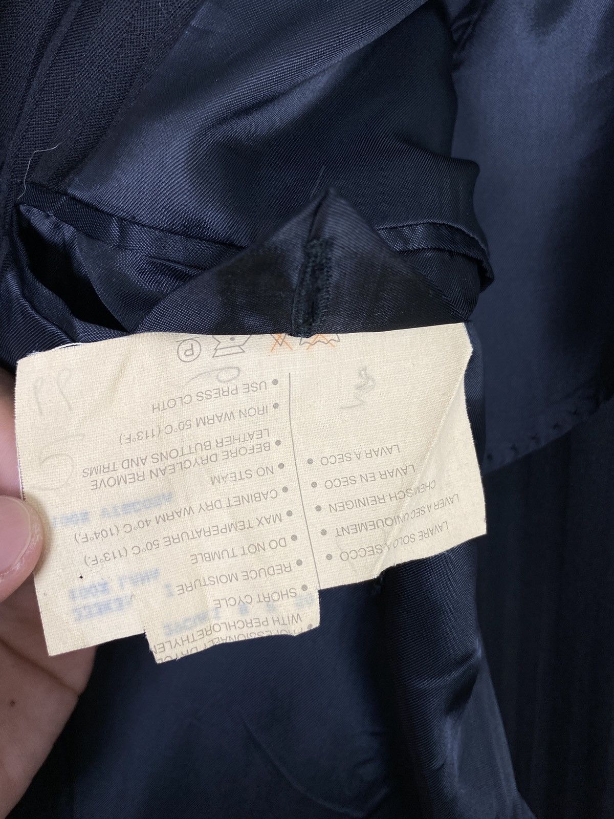 Versace Vintage Versace Classic V2 Pinstripe Blazer Made Italy Size 44L - 9 Thumbnail