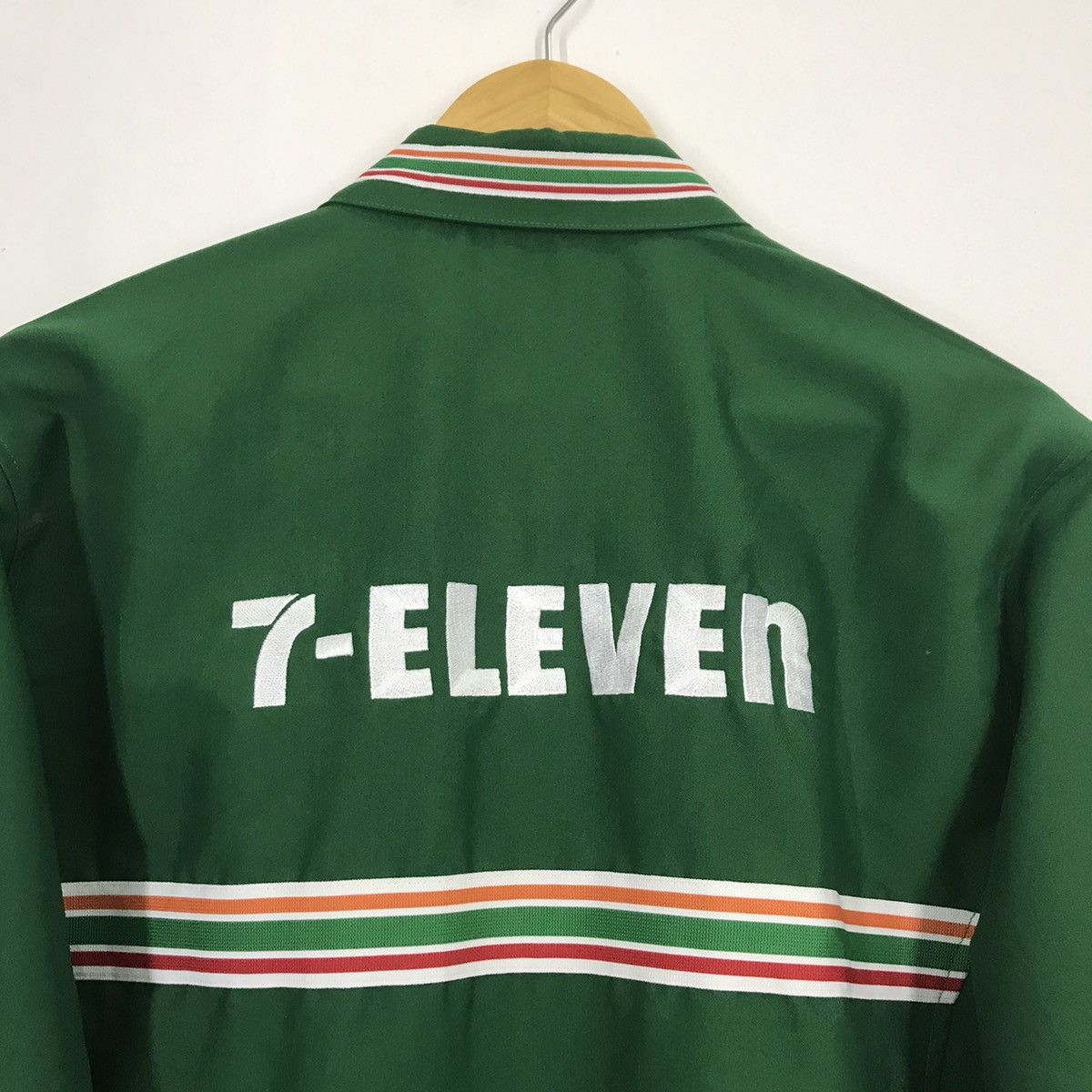 Japanese Brand × Vintage 🇯🇵 Vintage 7 Eleven Japan Uniform Workwear Jacket Size US L / EU 52-54 / 3 - 5 Thumbnail